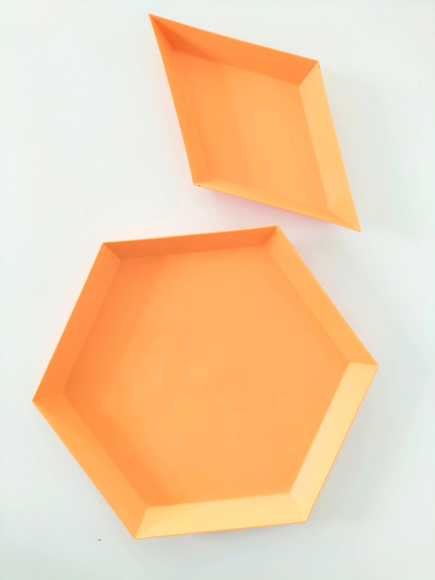 Duo de plateaux Kaleido Hay Design
