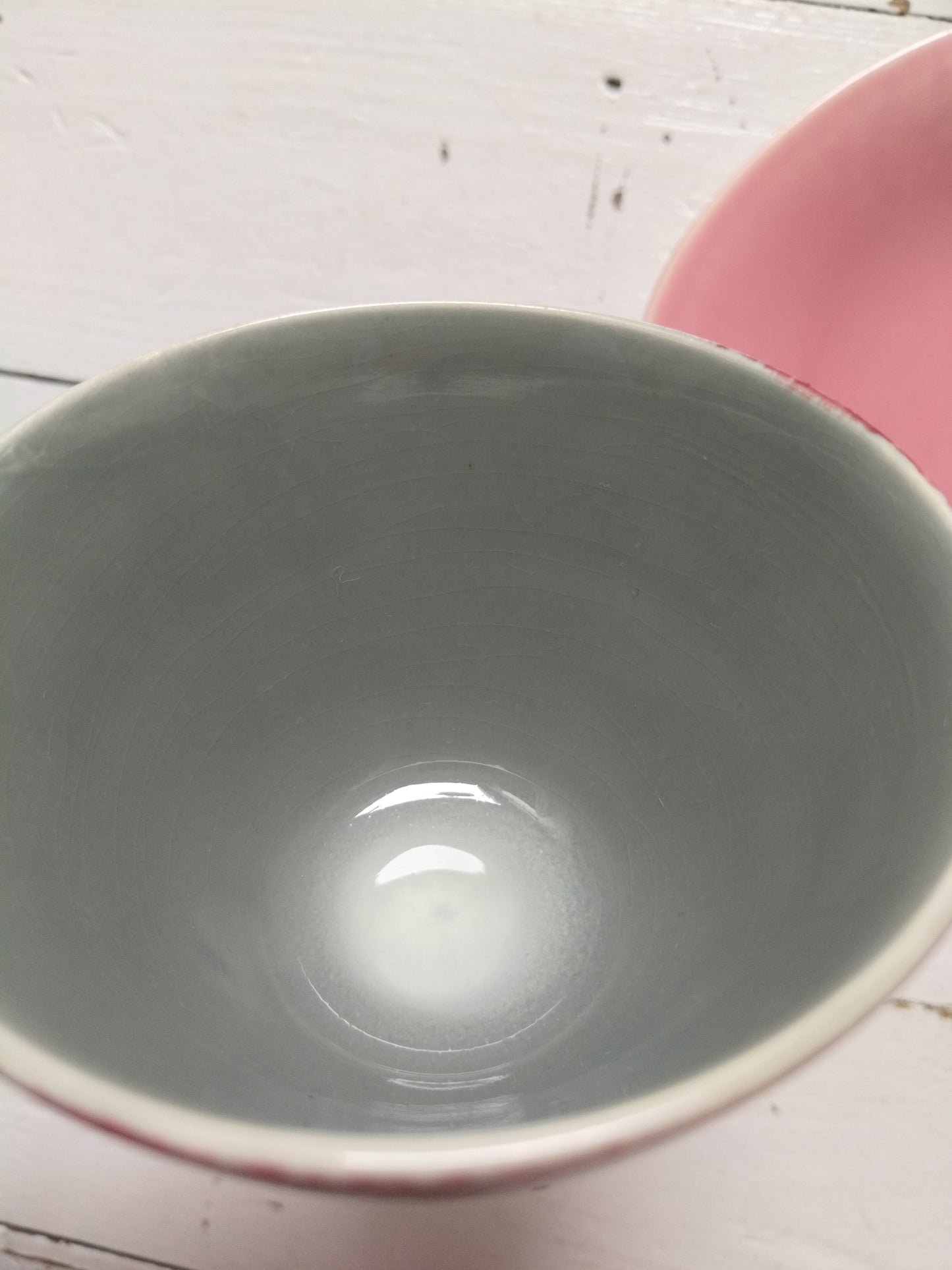 Ensemble 1 tasse bordeaux + 1 soucoupe grise Kéralux Boch La Louvière Miami Bicolore