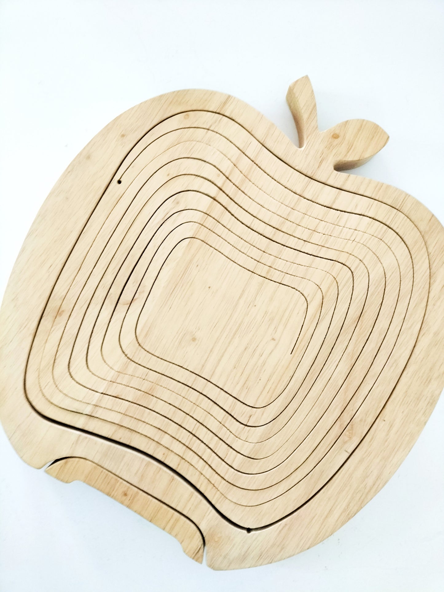 Corbeille et dessous de plat pomme en bois