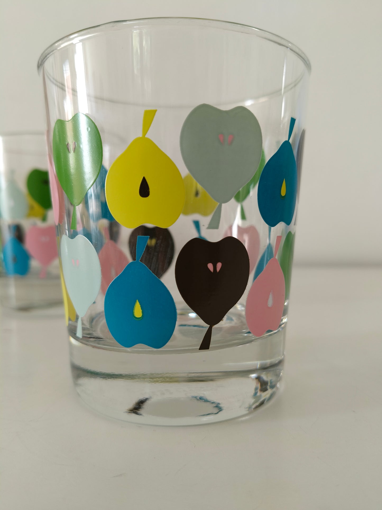 Duo de verres Ikea décor poires