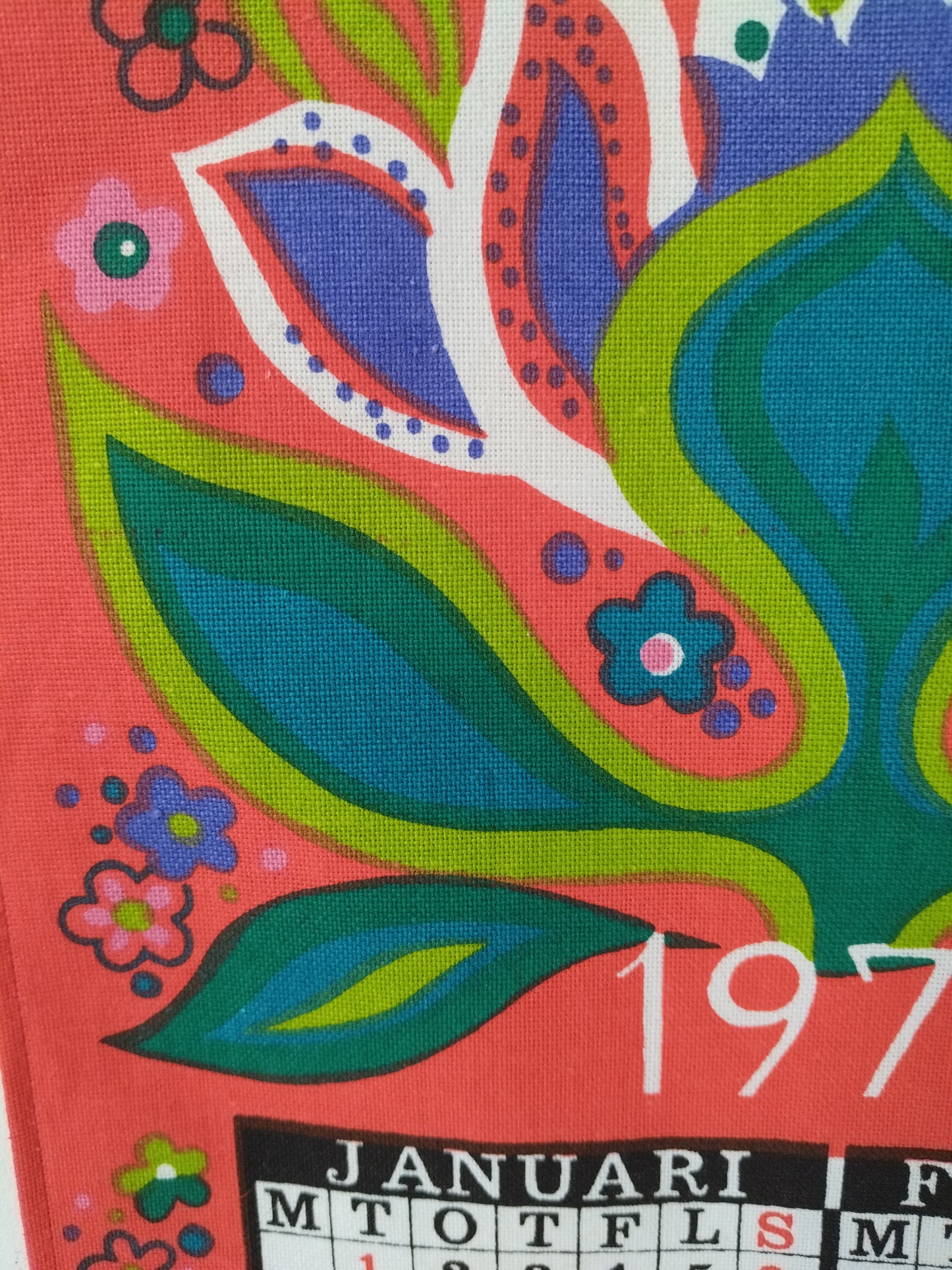 Calendrier 1974 mural en tissu