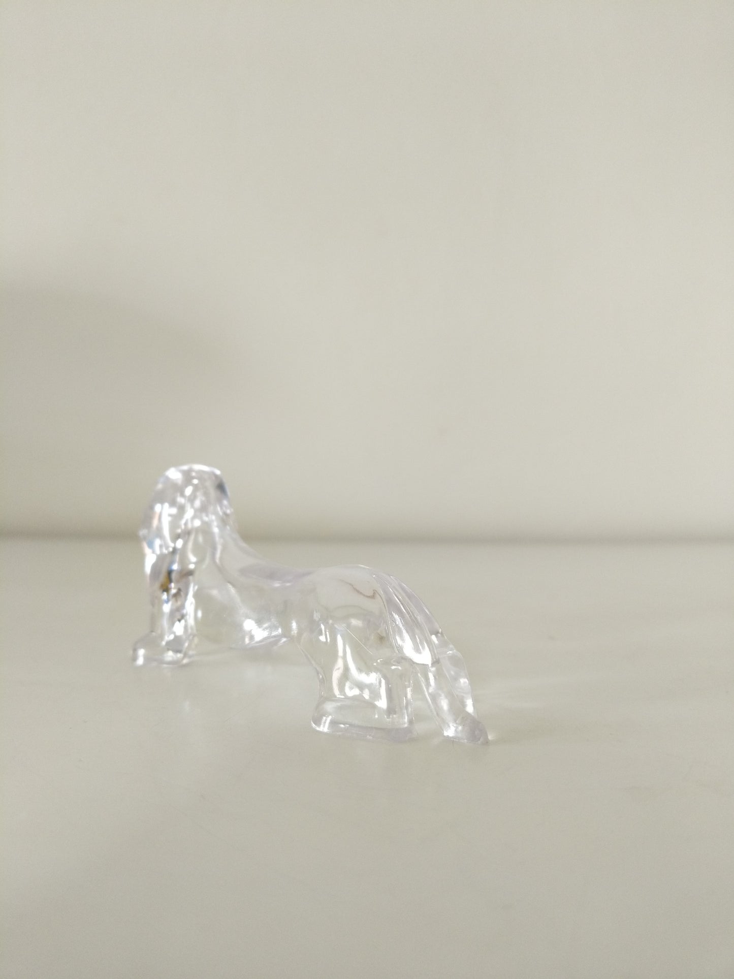 Set de 6 repose/ pose-couteaux chien teckel en plexi transparent (2 sets disponibles)