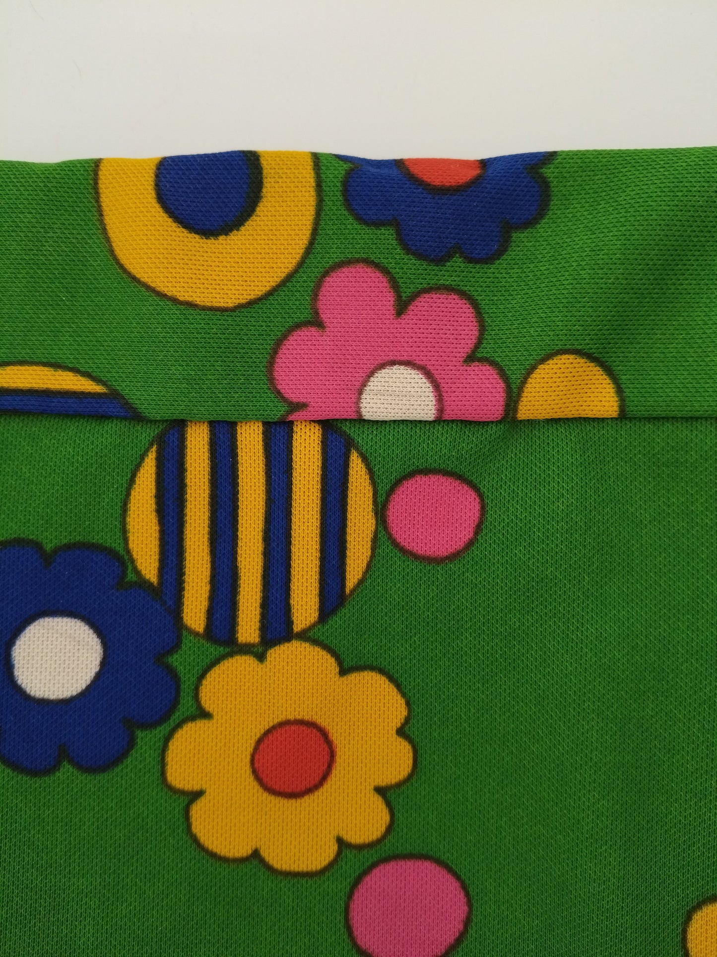 Grande trousse de toilette vintage en tissu