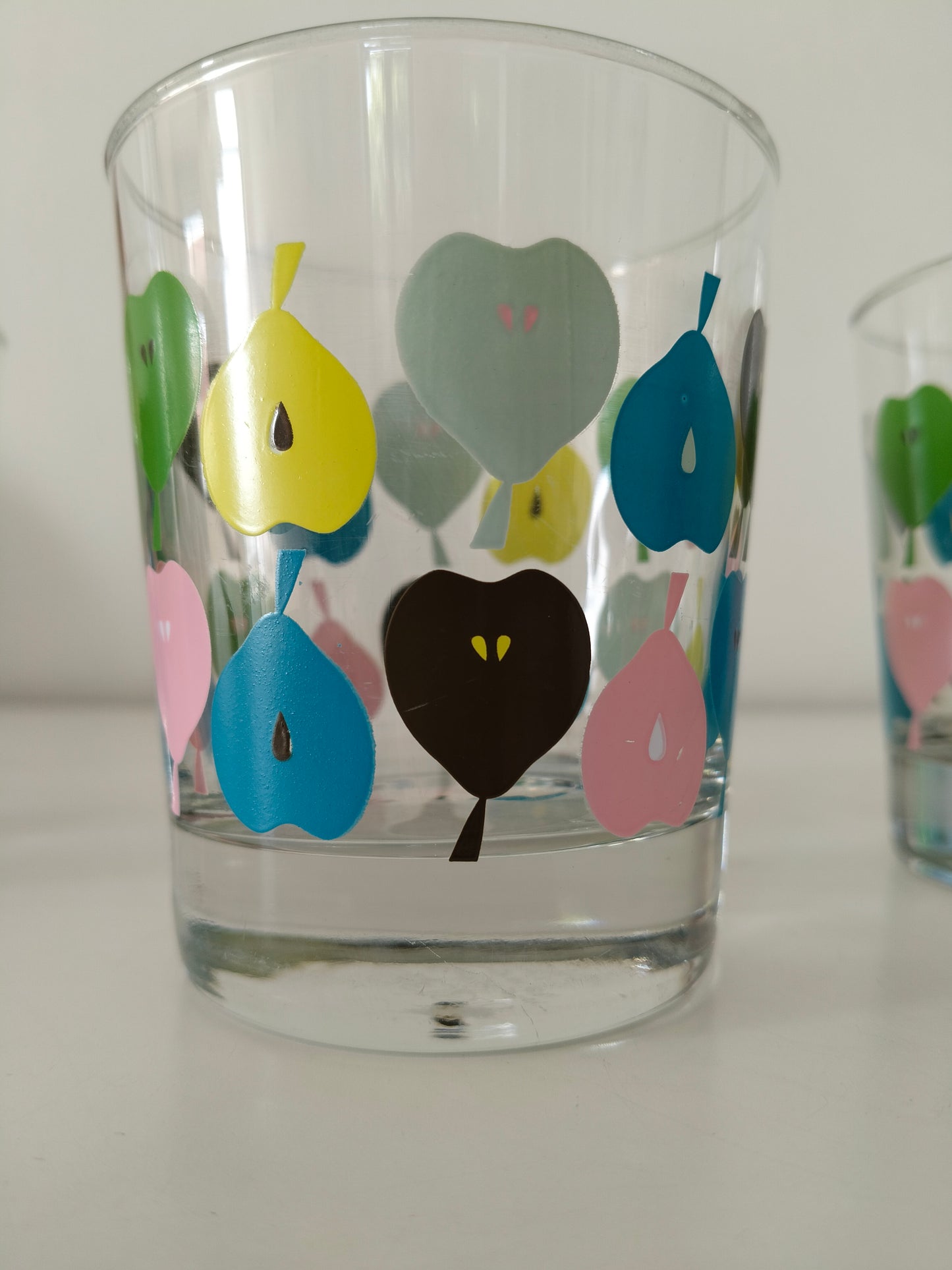 Duo de verres Ikea décor poires