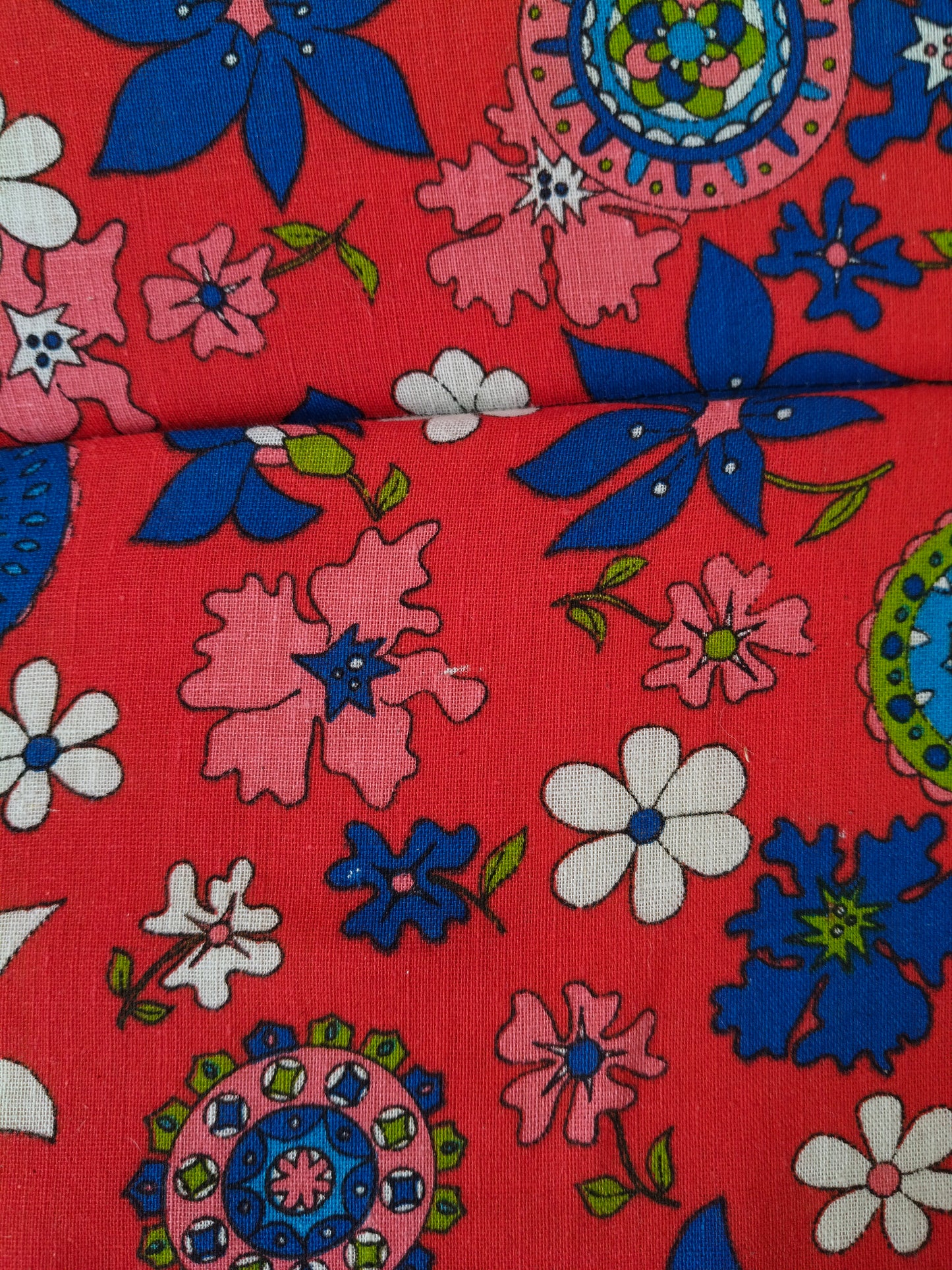 Grand matelas/ coussin de plage pliant