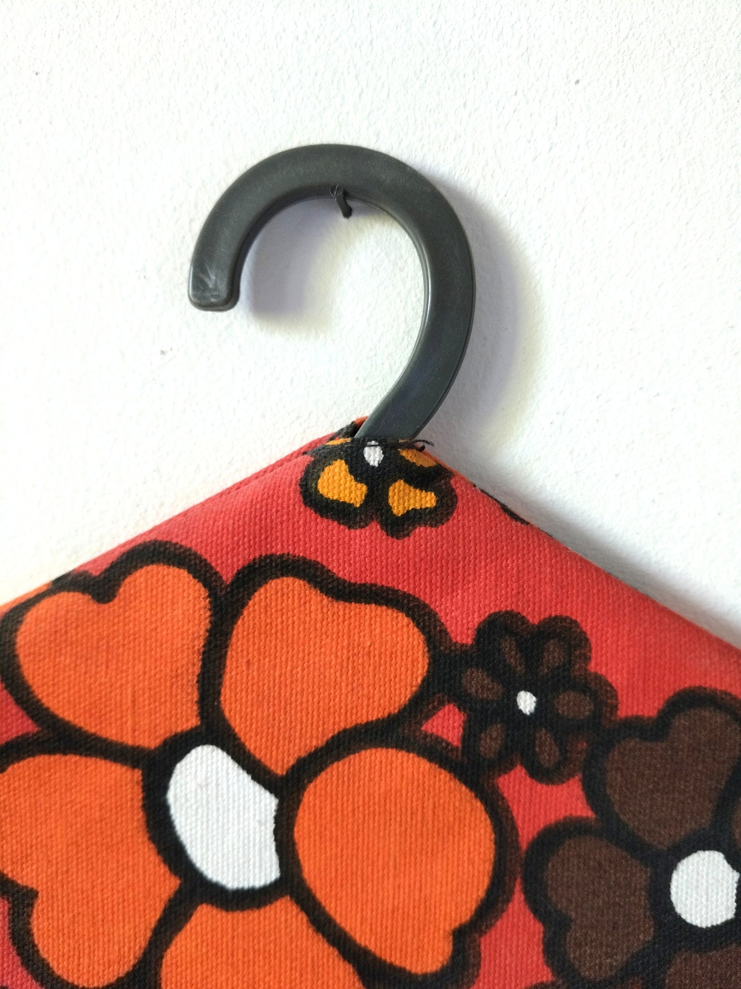 Sac/ pochette à pinces à linge à suspendre en tissu