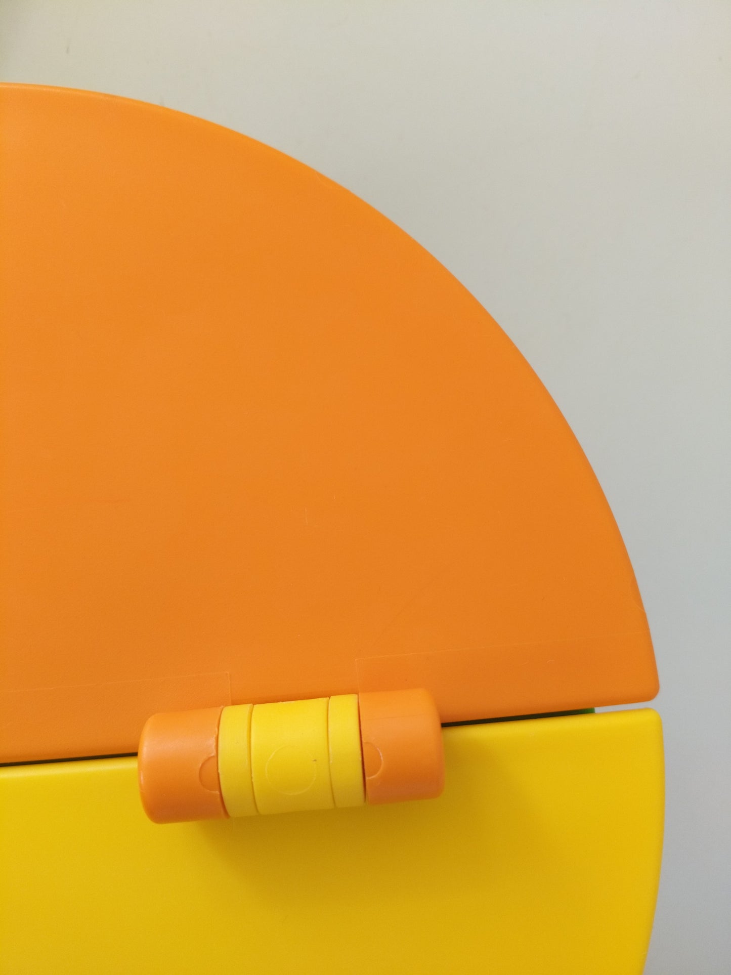 Grosse boîte K.& M.Hagberg pour Ikea