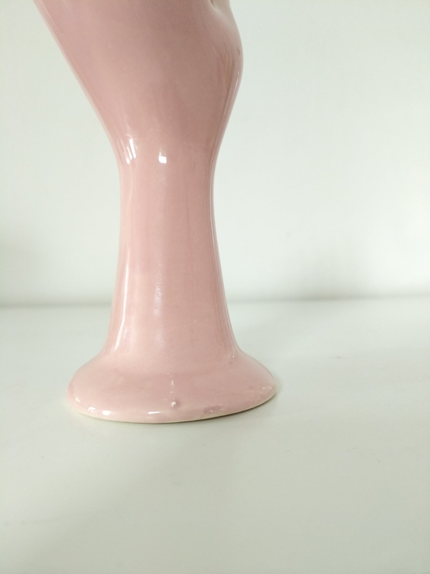 Soliflore baguier main en céramique rose
