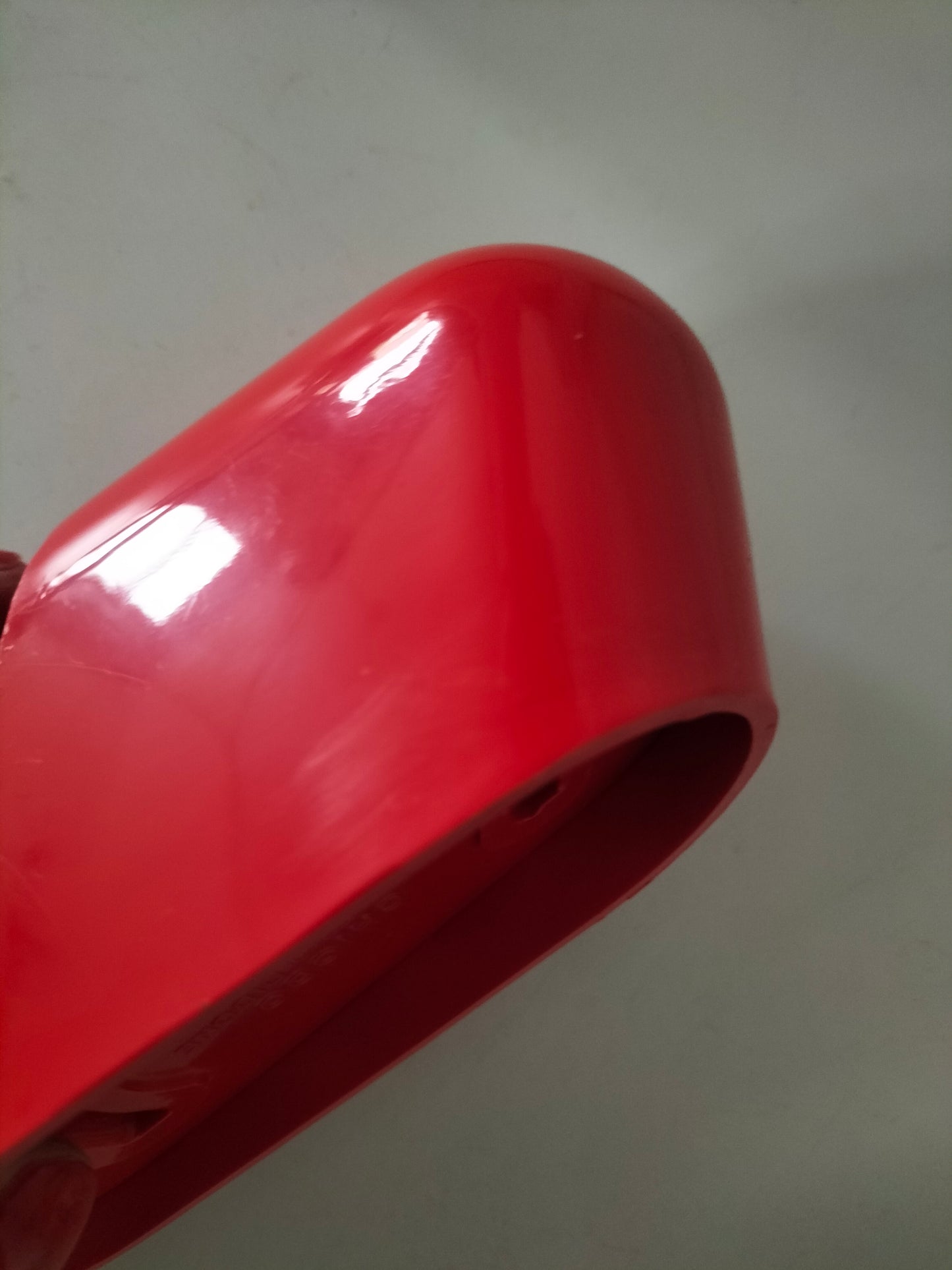 Patère Chiodo de Ezio Didone pour Valenti ( !priorité à Albertine! )