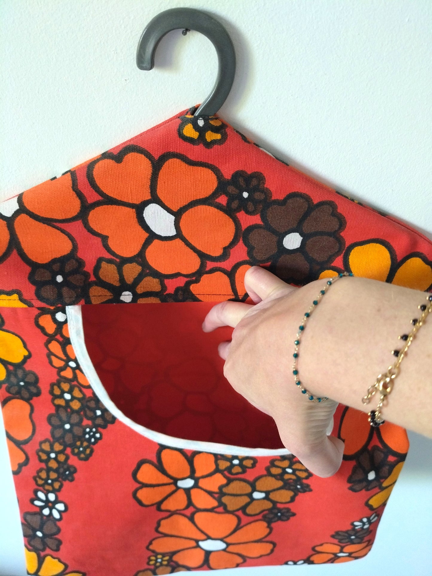 Sac/ pochette à pinces à linge à suspendre en tissu