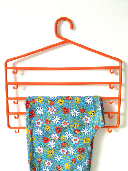 Cintre à pantalons/ écharpes/ foulards en plastique Italy - cetaitmieuxavant