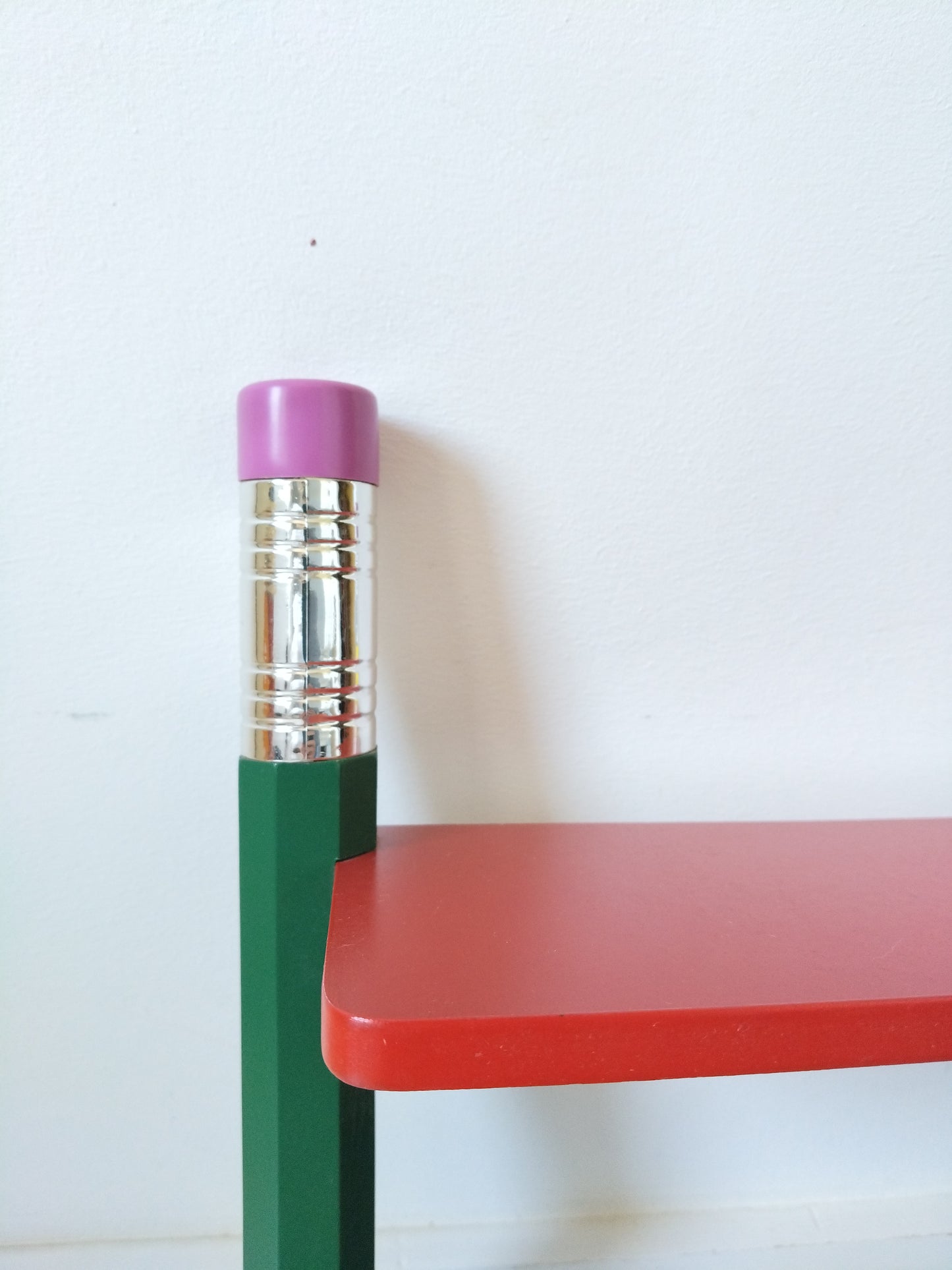 Petite étagère murale crayons style Pierre Sala 80's