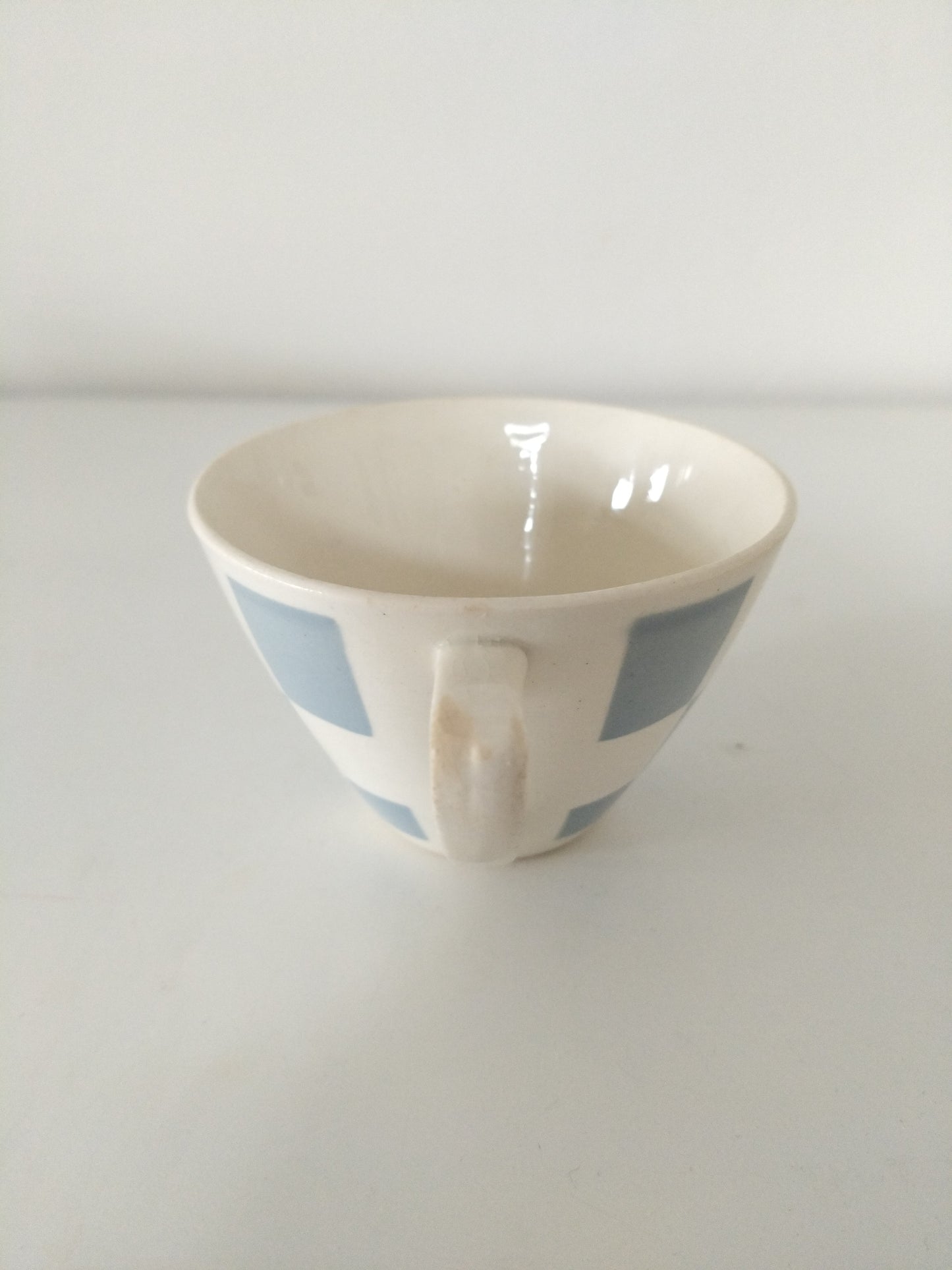 Ensemble tasse + soucoupe Boch La Louvière Damier au choix