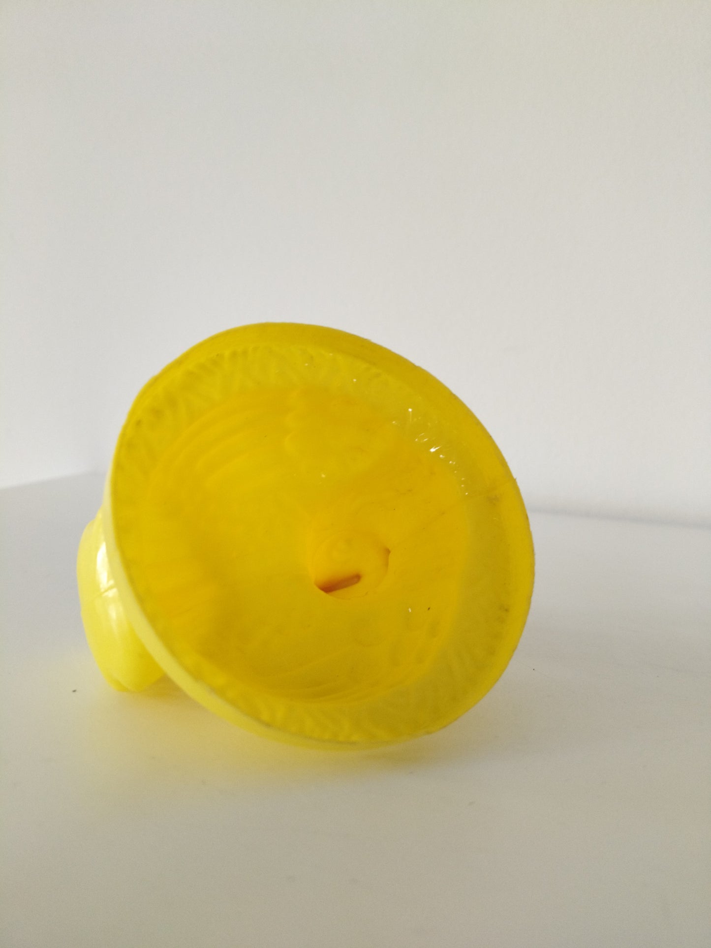 Déco de Pâques poule en plastique - cetaitmieuxavant