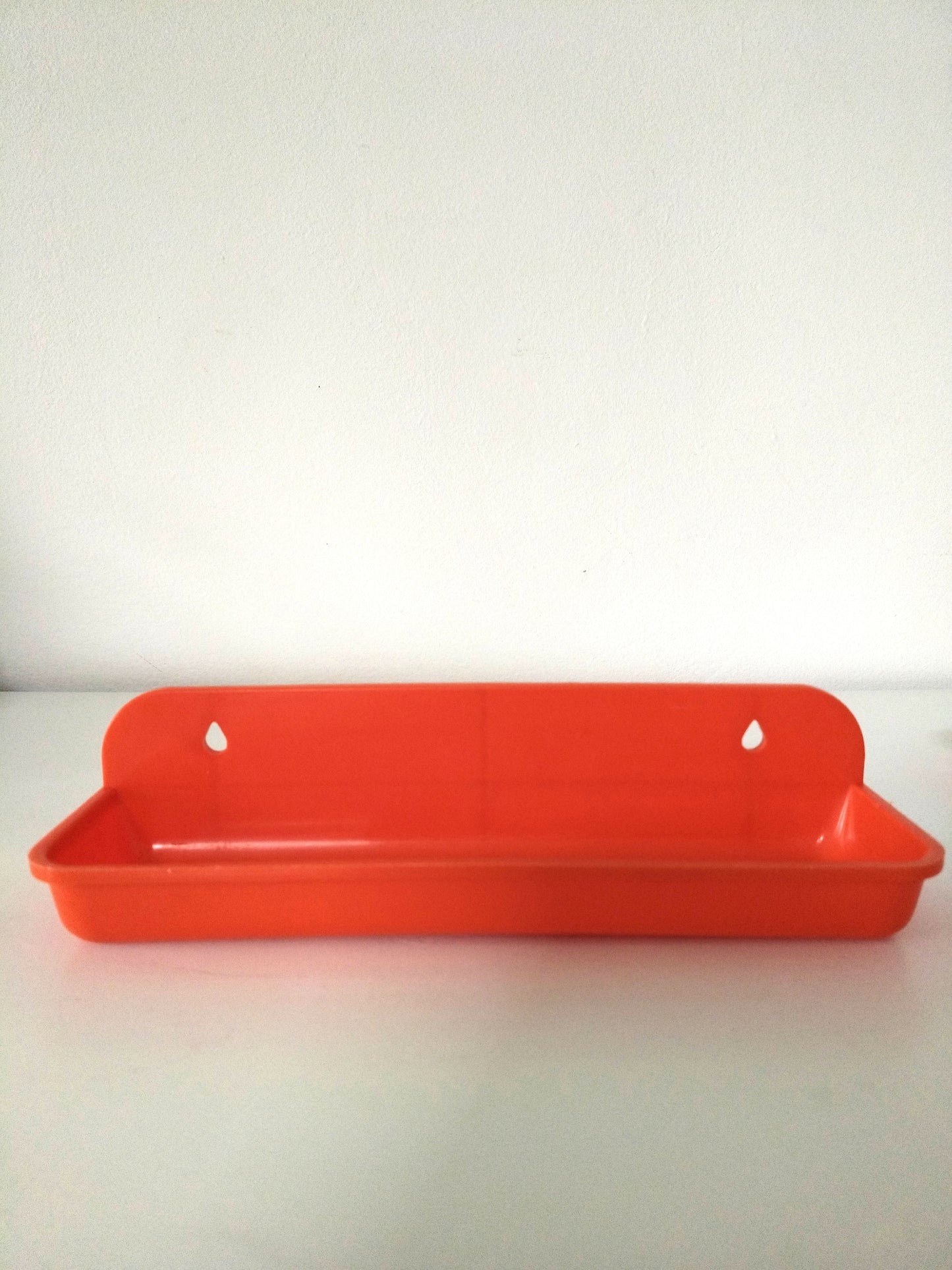 Petit rangement mural orange Plastics L&L !à l'unité!