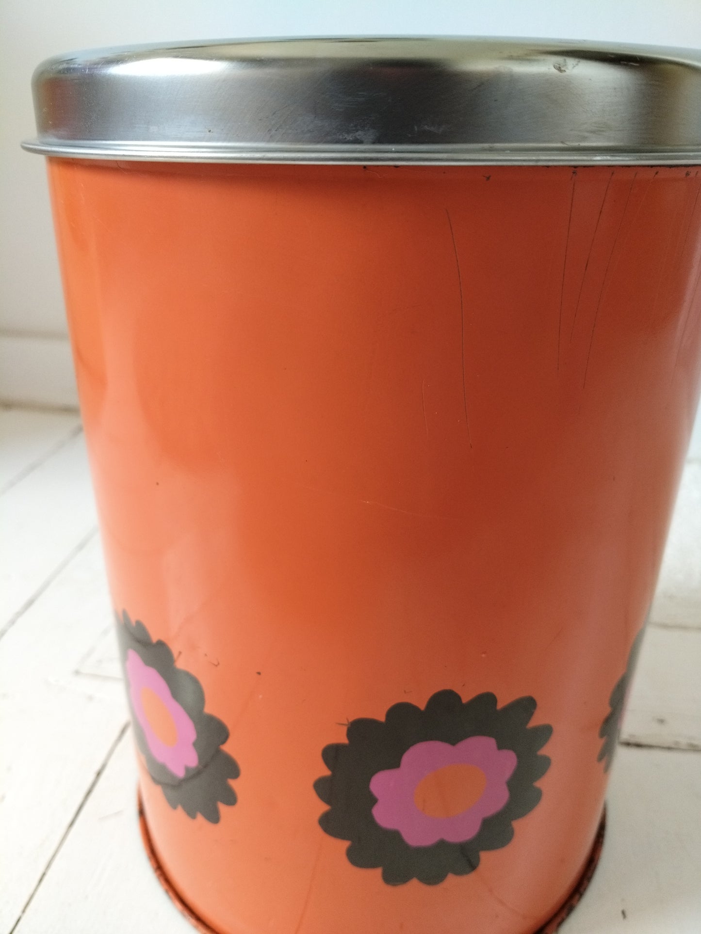 Très grosse boîte Brabantia décor Patrice