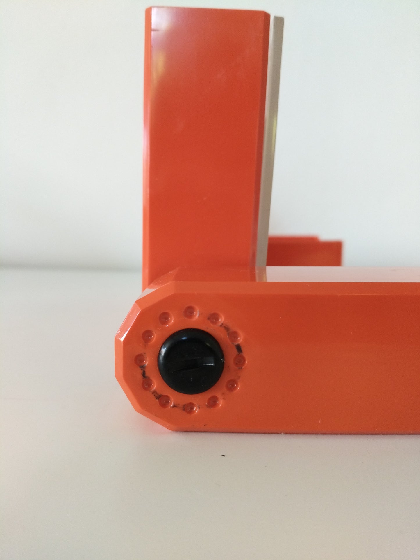 Organisateur de bureau vintage en plastique orange