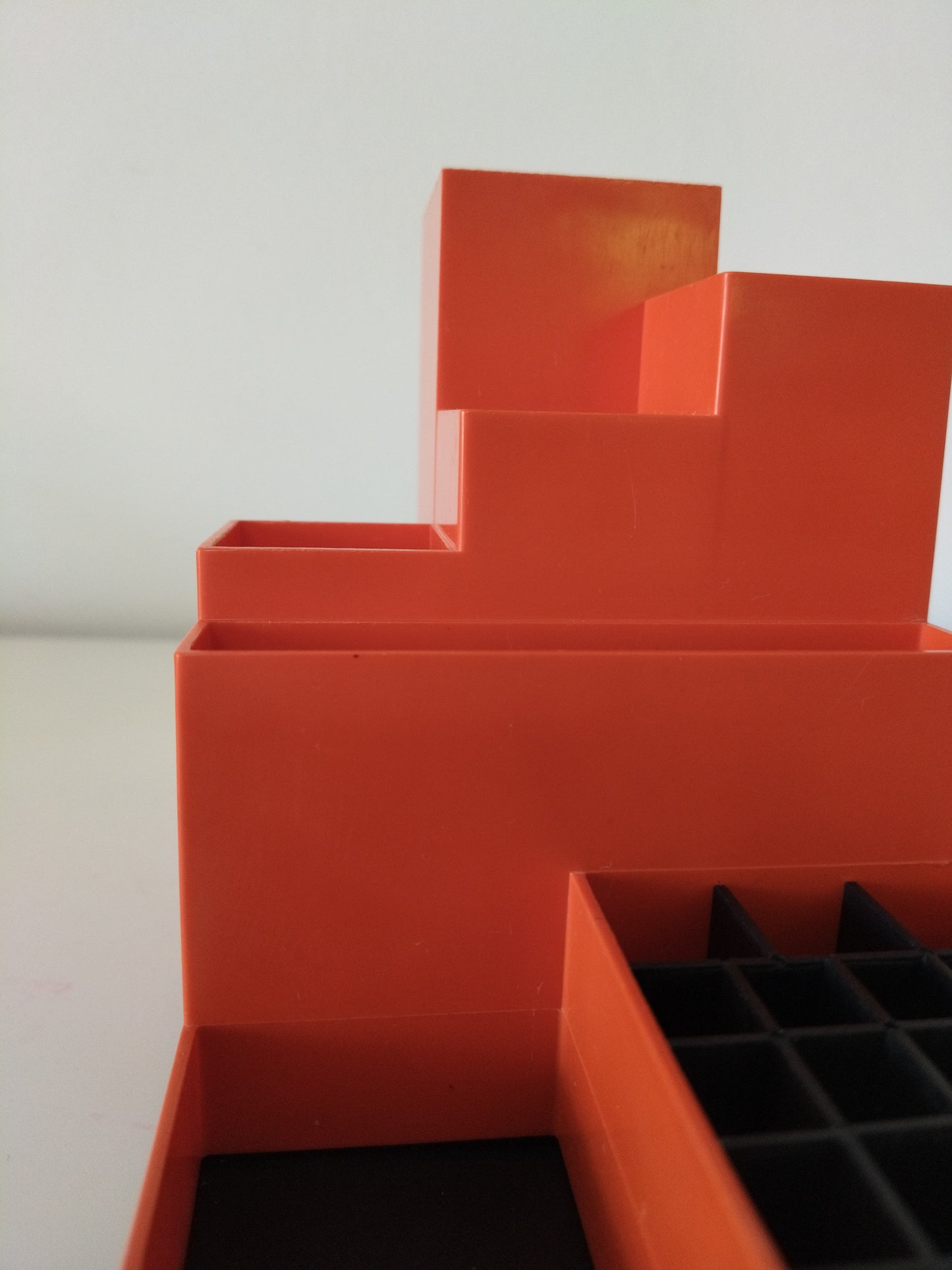 Organisateur de bureau en plastique orange Läufer W.Germany