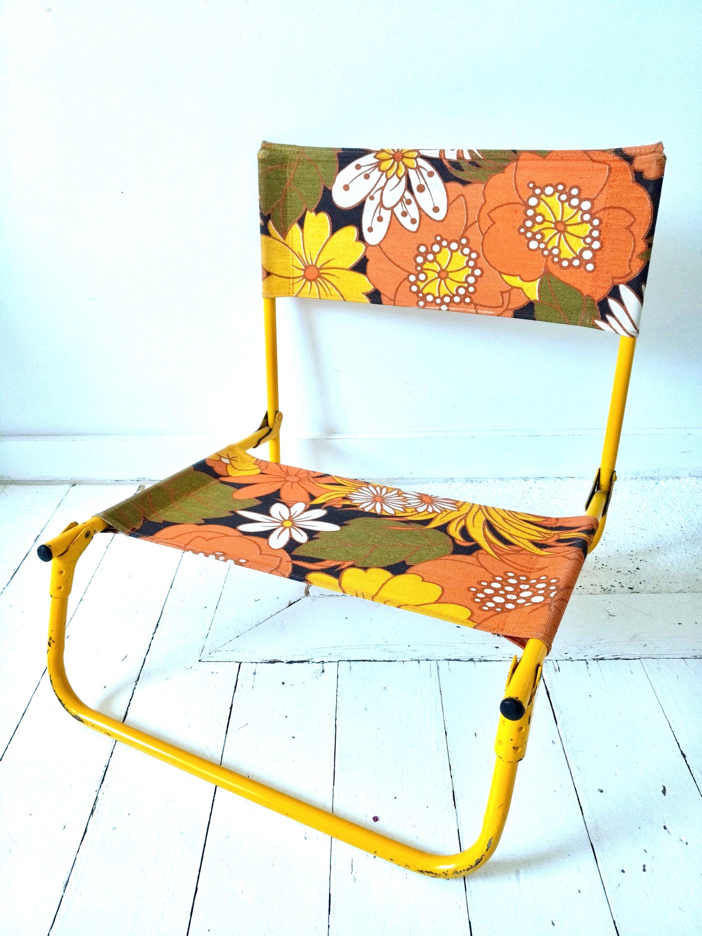 Chaise de plage pliante vintage flower power
