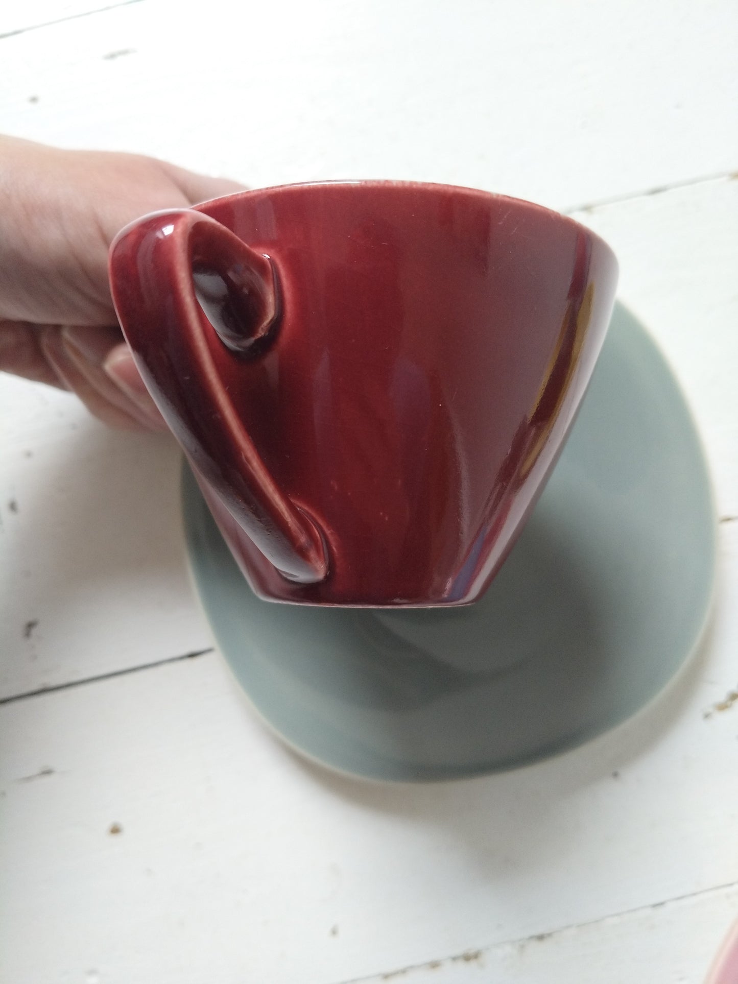 Ensemble 1 tasse bordeaux + 1 soucoupe grise Kéralux Boch La Louvière Miami Bicolore
