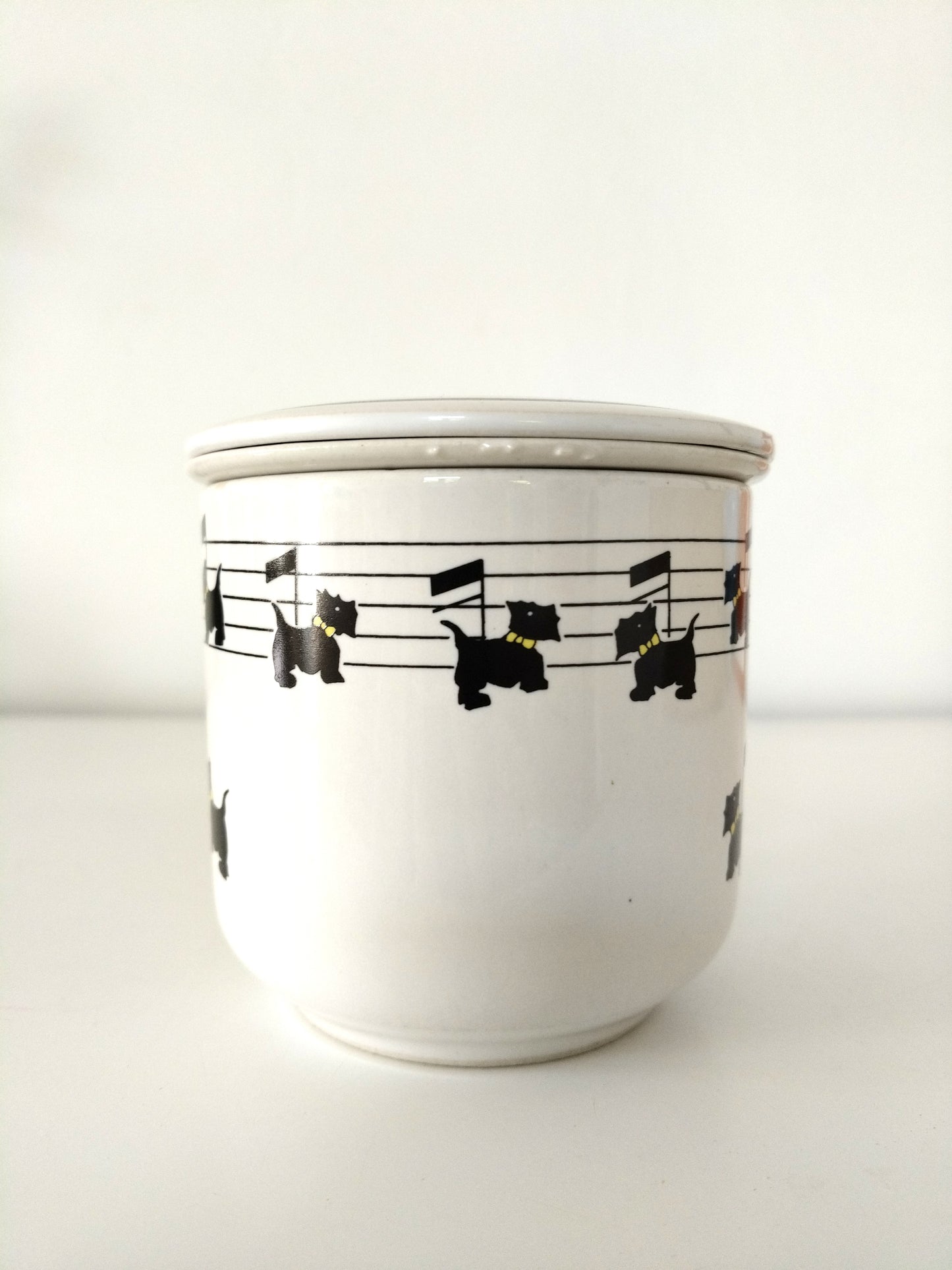 Tisanière/ tasse à thé en porcelaine KGG décor scottish terrier
