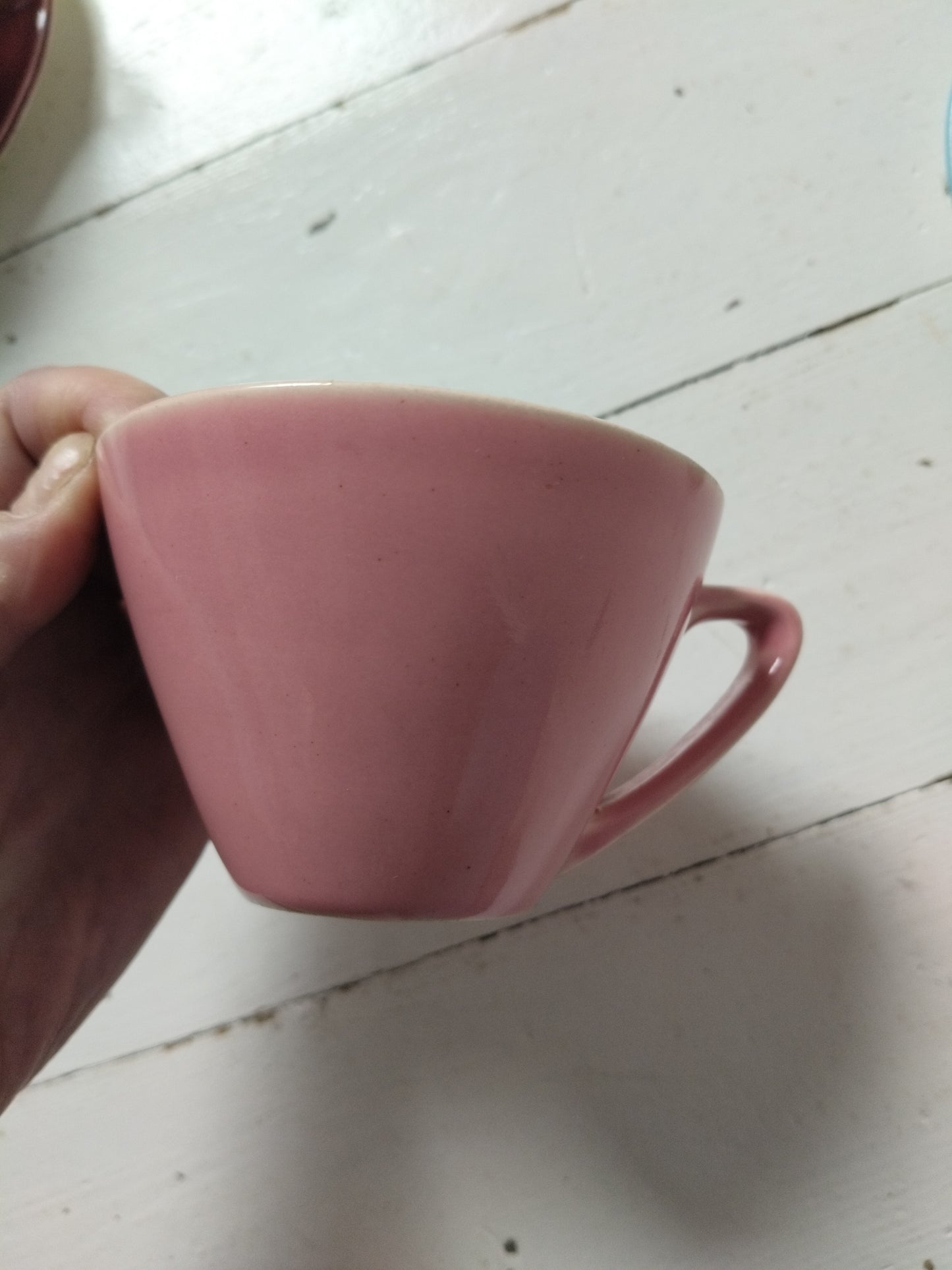 Ensemble 1 tasse rose et 1 soucoupe bleu ciel Boch La Louvière Miami Bicolore
