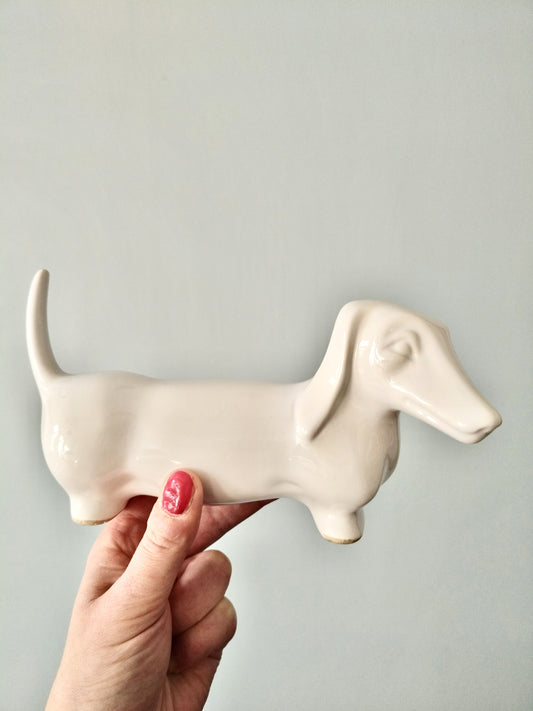 Teckel décoratif en céramique blanche