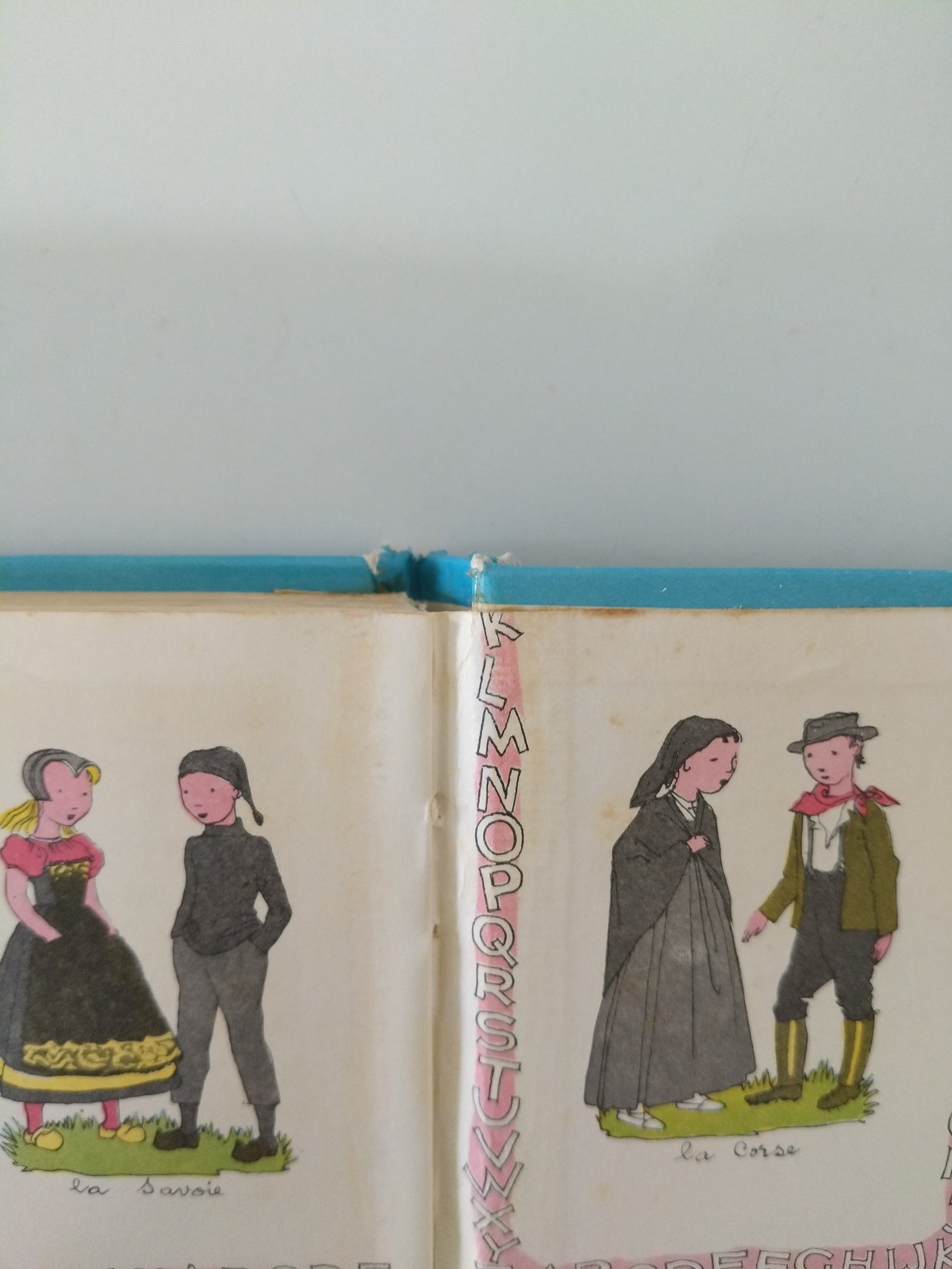 Mon premier Larousse en couleurs 1953