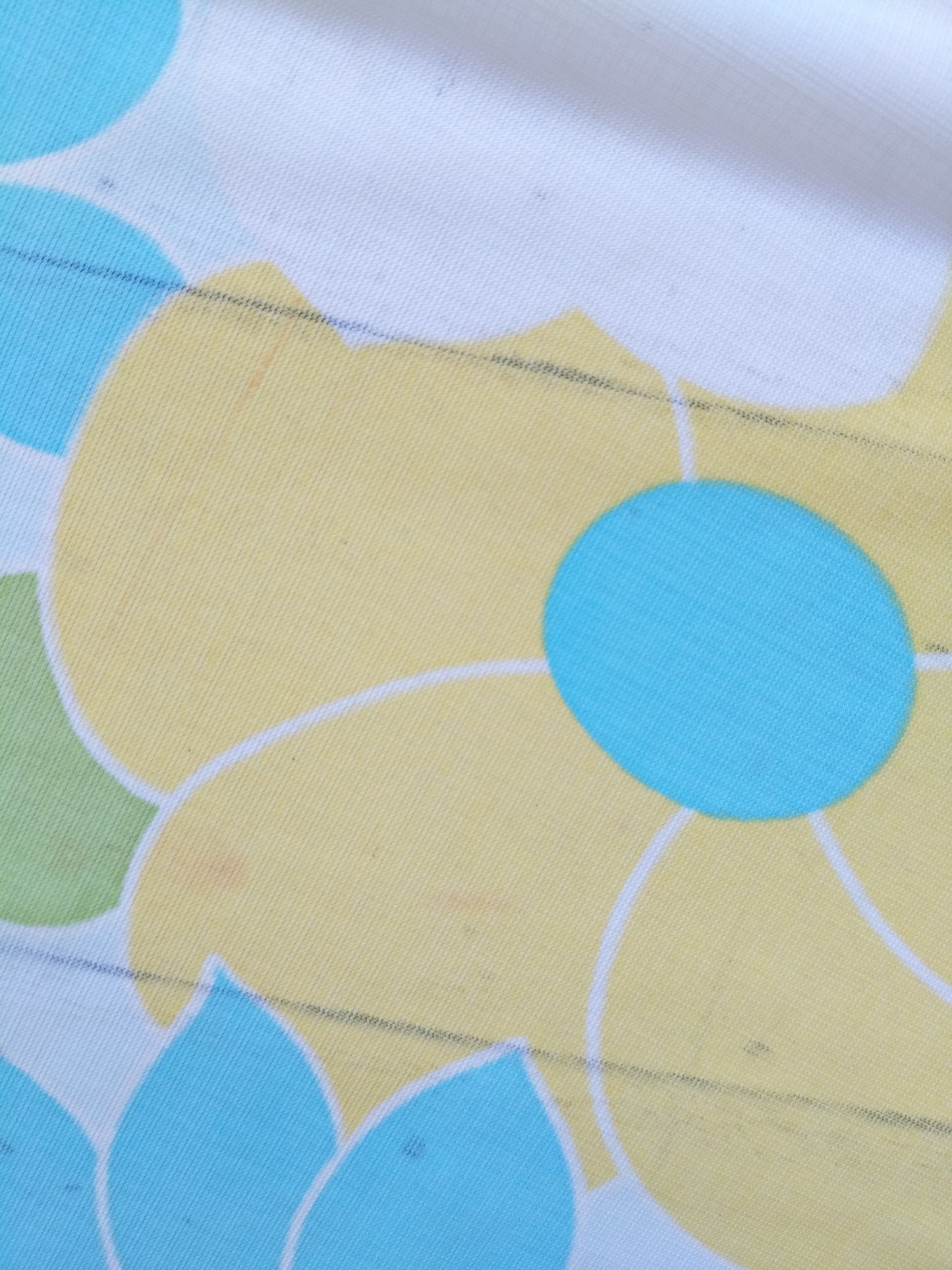 Nappe ronde synthétique