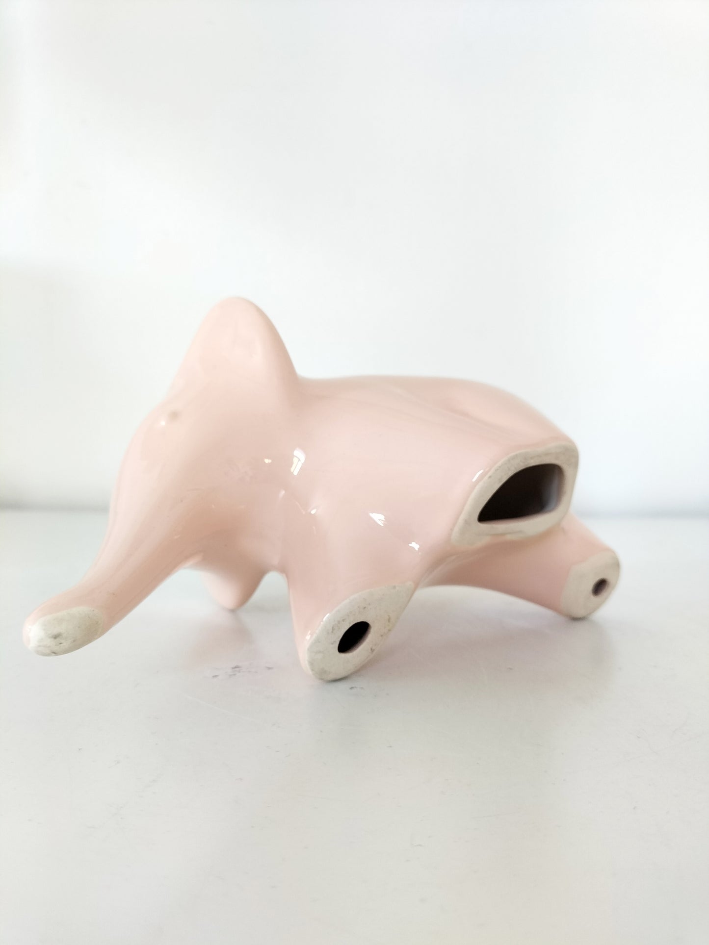 Éléphant décoratif en céramique