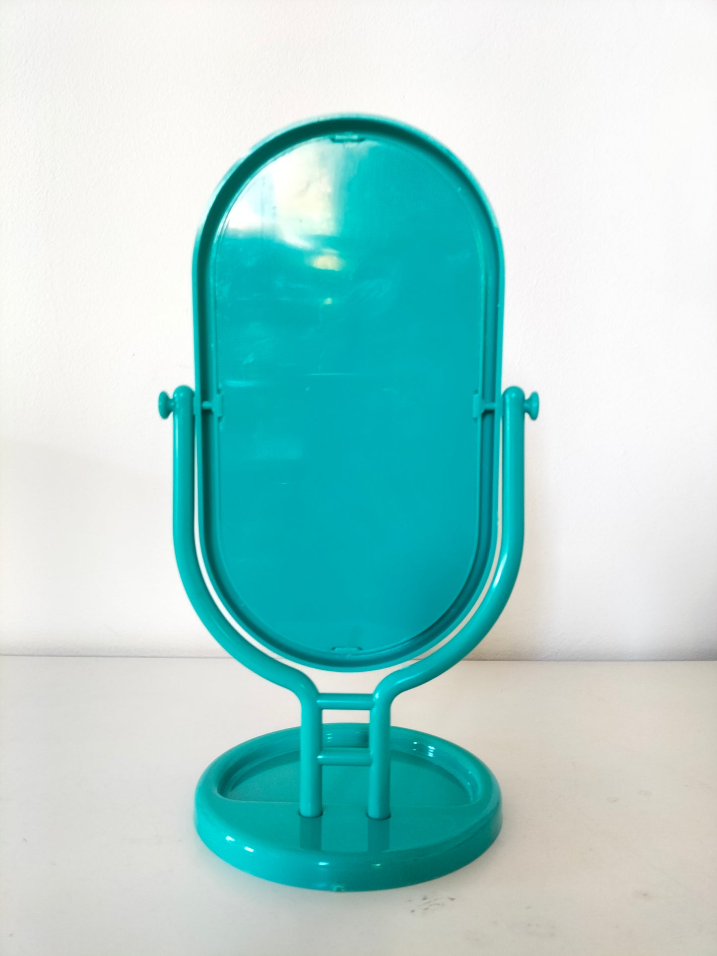 Miroir de table avec tablette et peigne