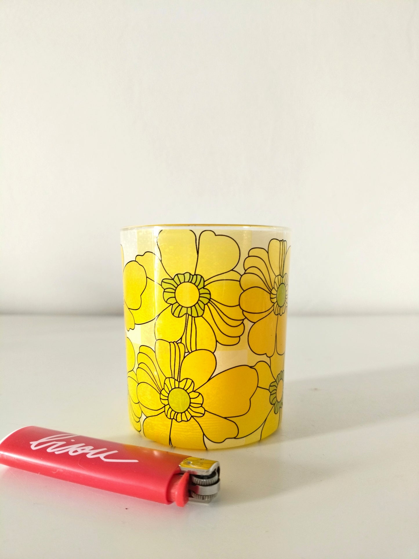 Bougie vintage flower power