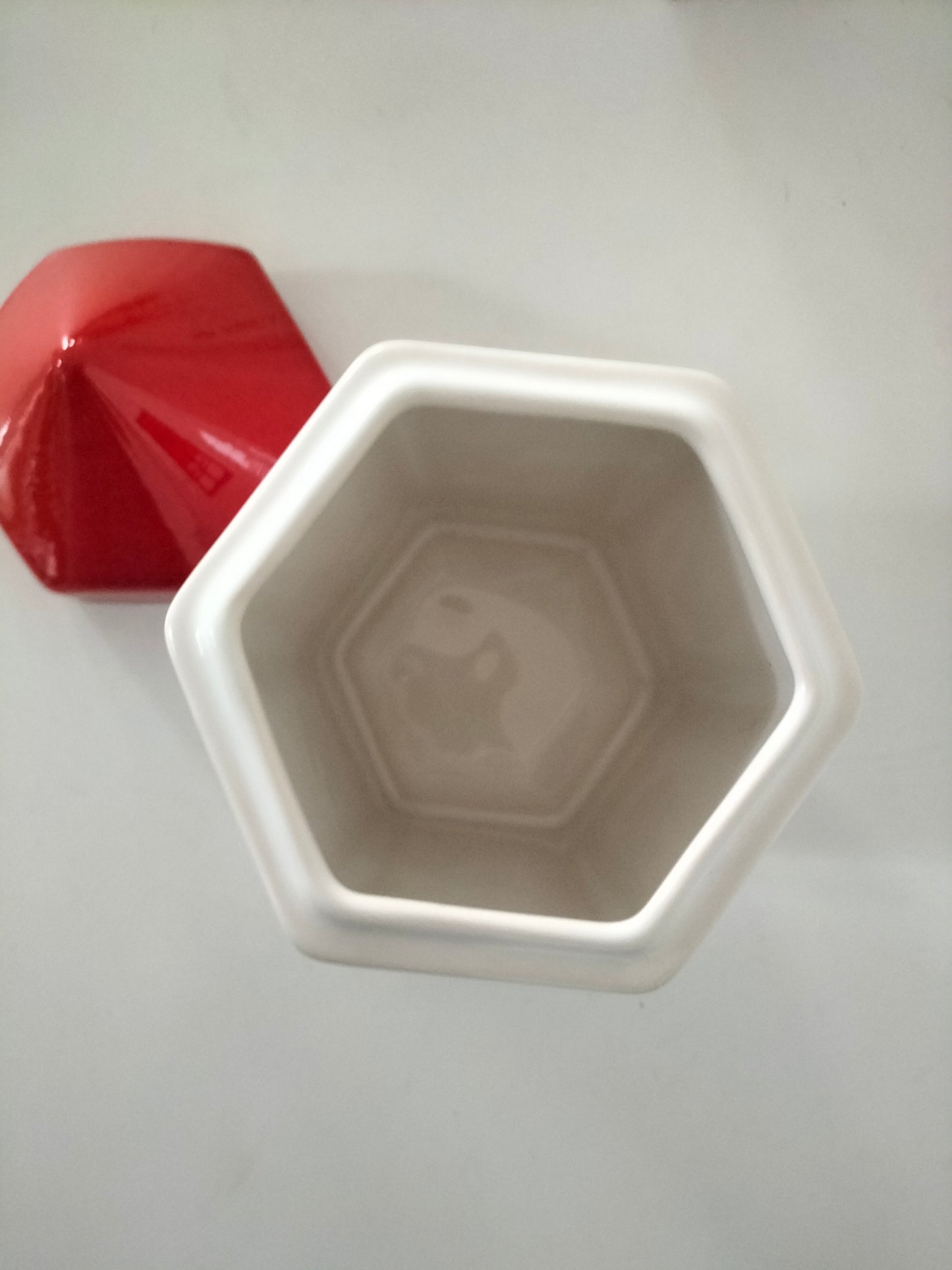 Boîte/ pot maison en porcelaine Waechtersbach (réservé à Laetitia!)
