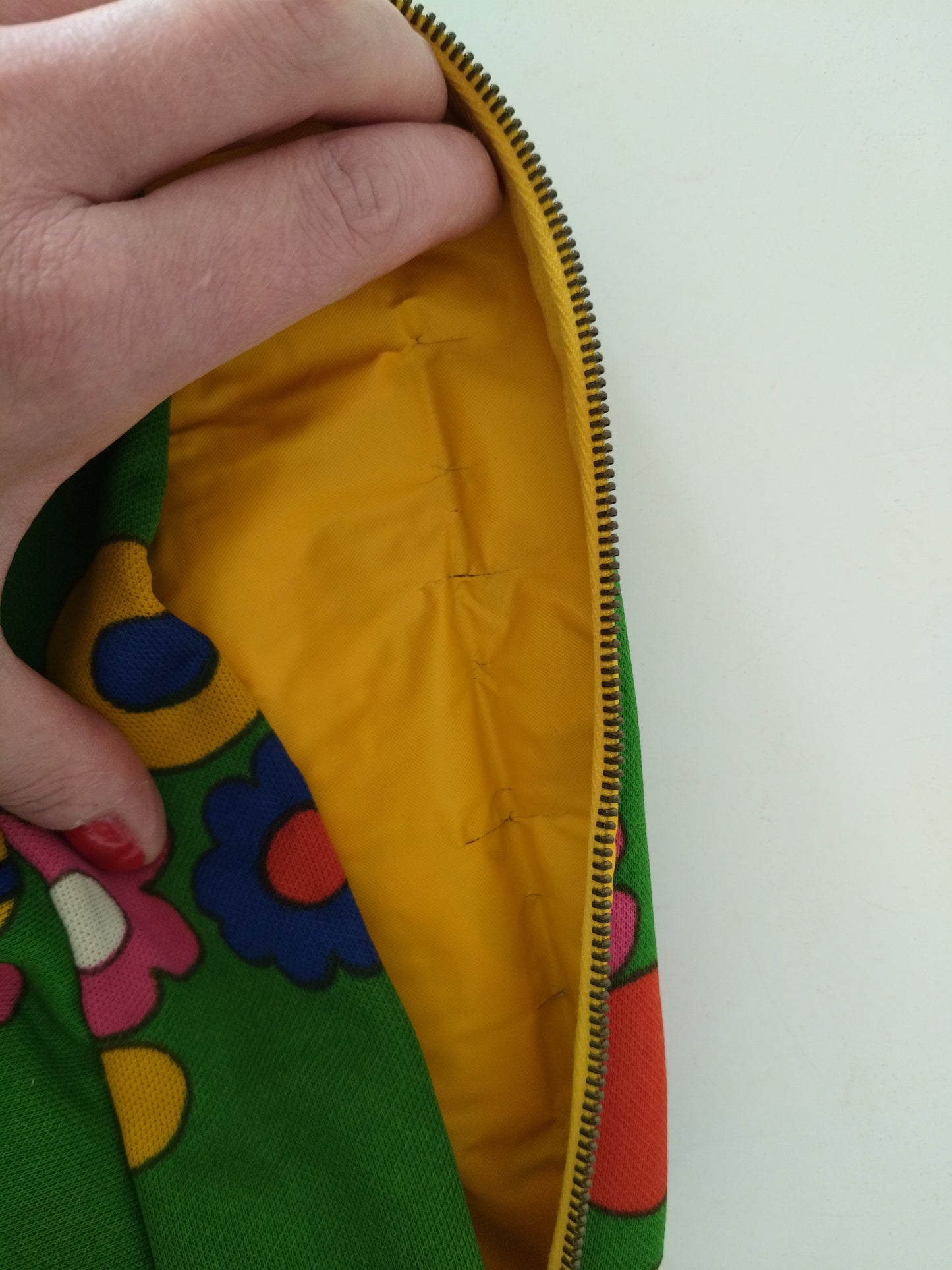 Grande trousse de toilette vintage en tissu