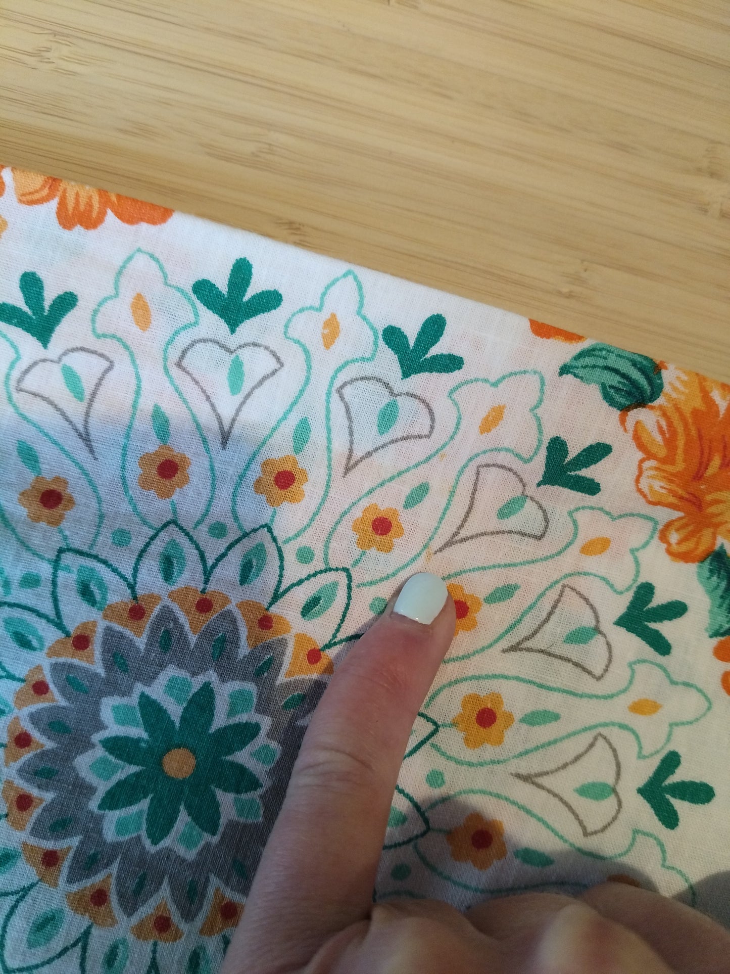Taie d'oreiller flower power en coton 67 x 63cm - cetaitmieuxavant