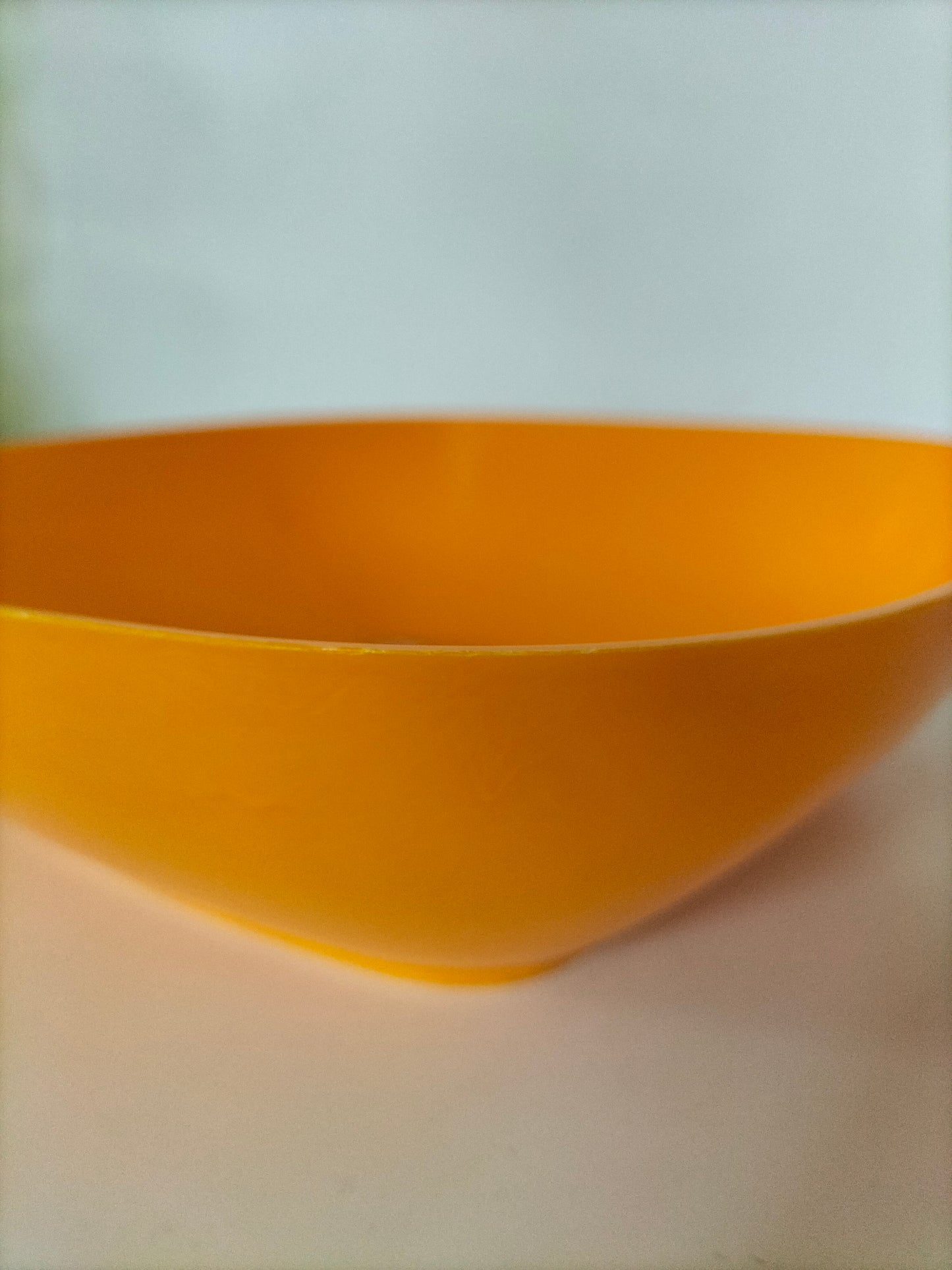 Saladier en plastique décor fleurs