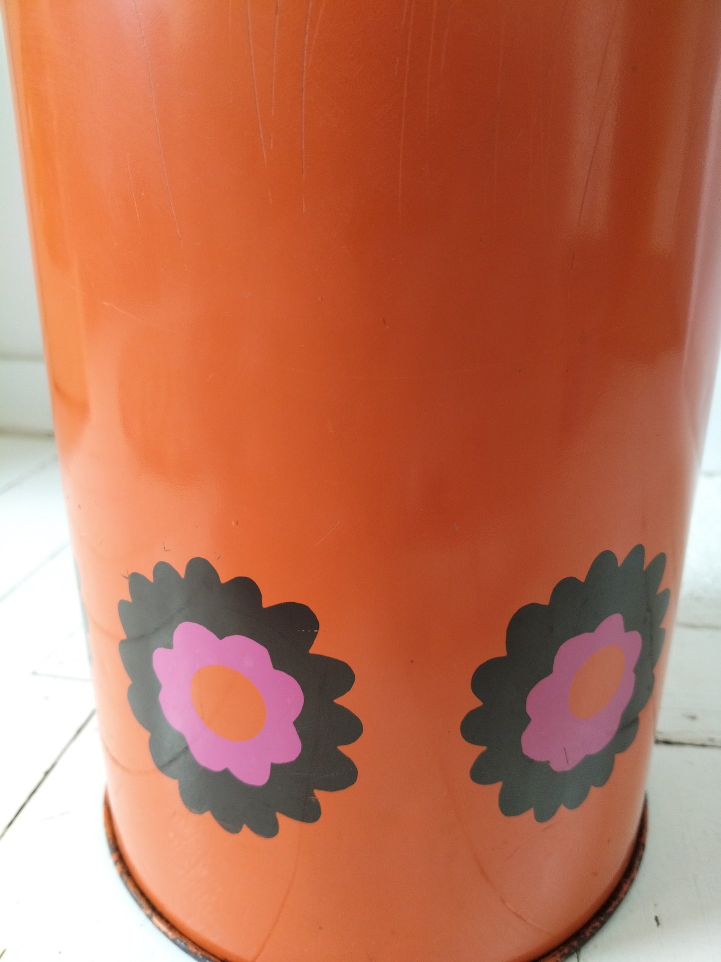 Très grosse boîte Brabantia décor Patrice