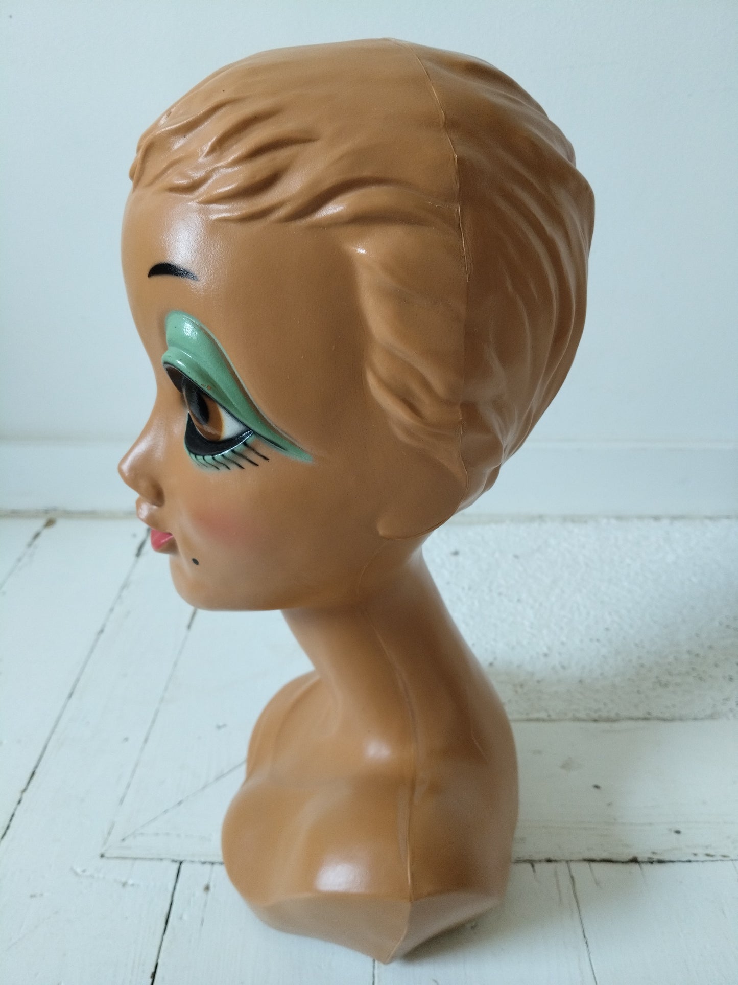 Tête à chapeau Twiggy vintage
