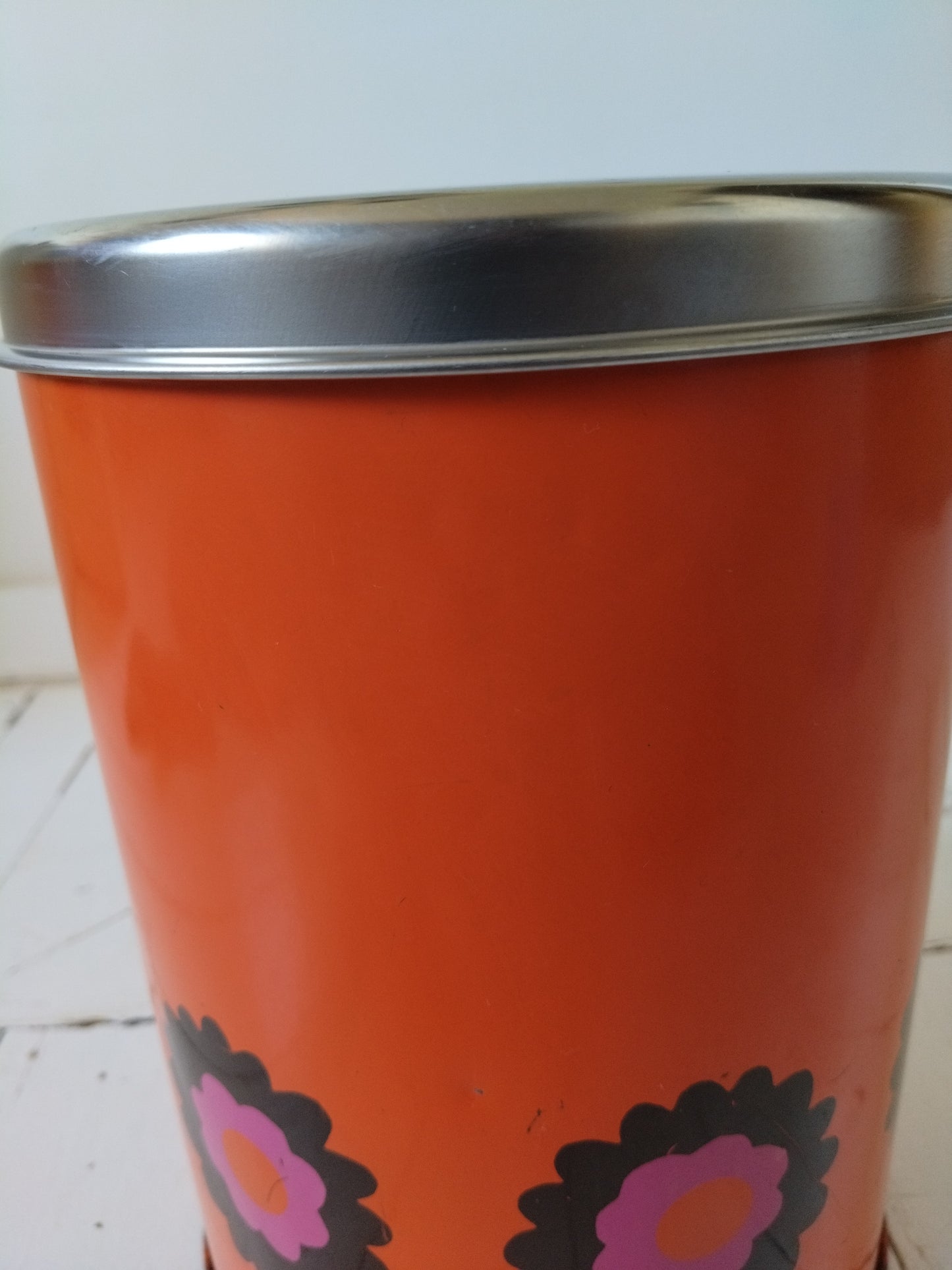 Très grosse boîte Brabantia décor Patrice