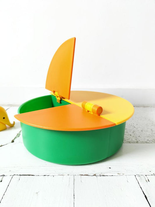 Grosse boîte K.& M.Hagberg pour Ikea