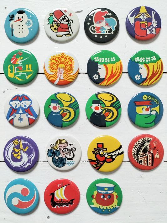 Ancien badge métallique 70's (ou magnet) Norma made un URSS (Estonie) à l'unité