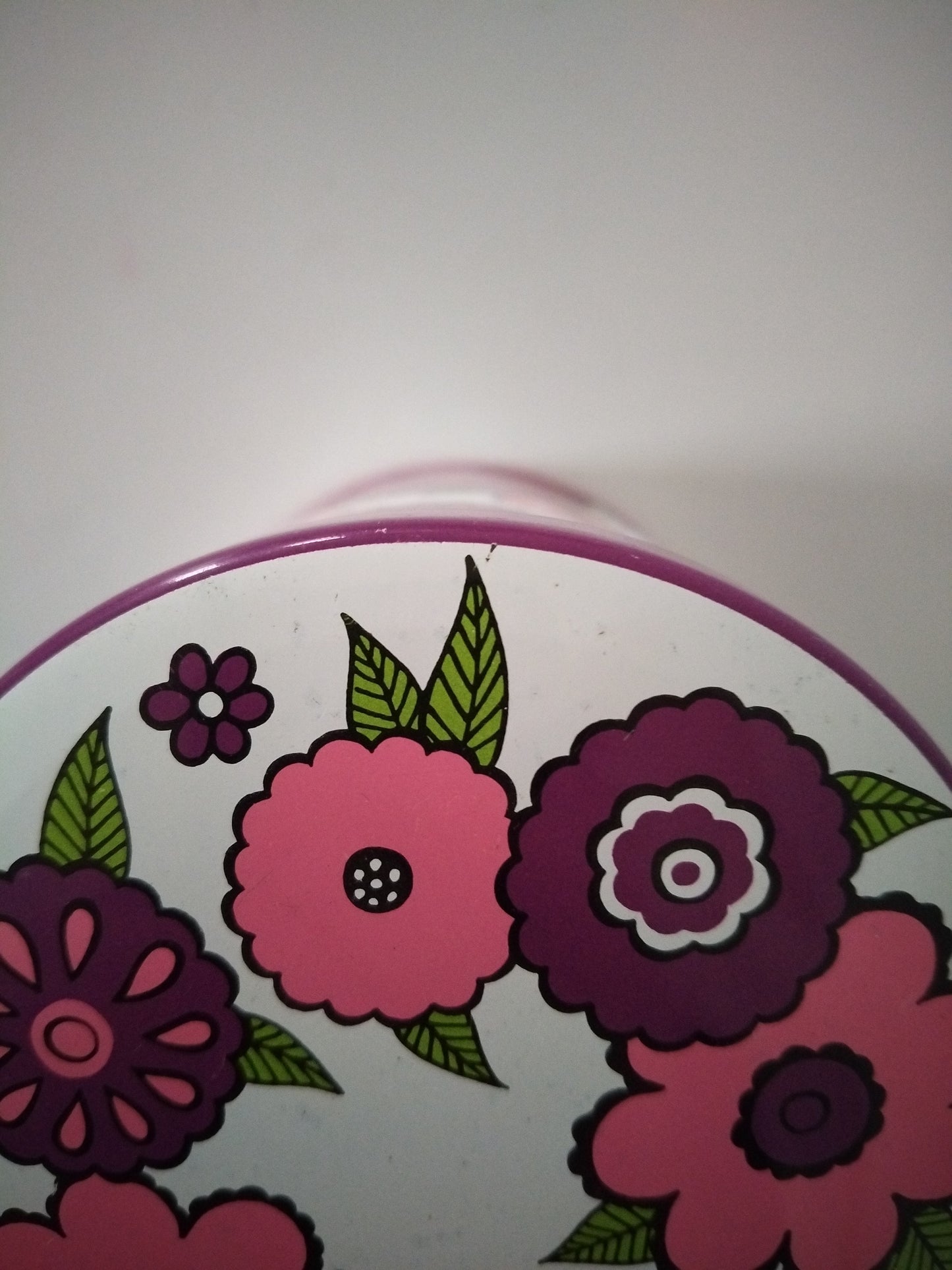 Boîte métallique flower power Baret Ware England