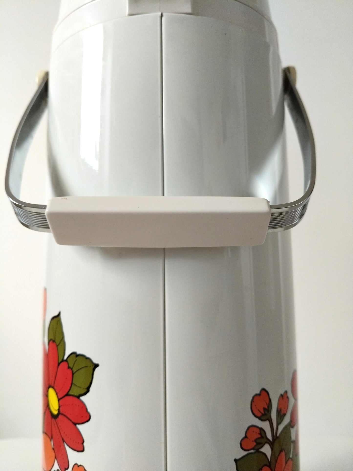 Grand thermos à pompe pivotant 2,5l Peacock Air Pot Japan
