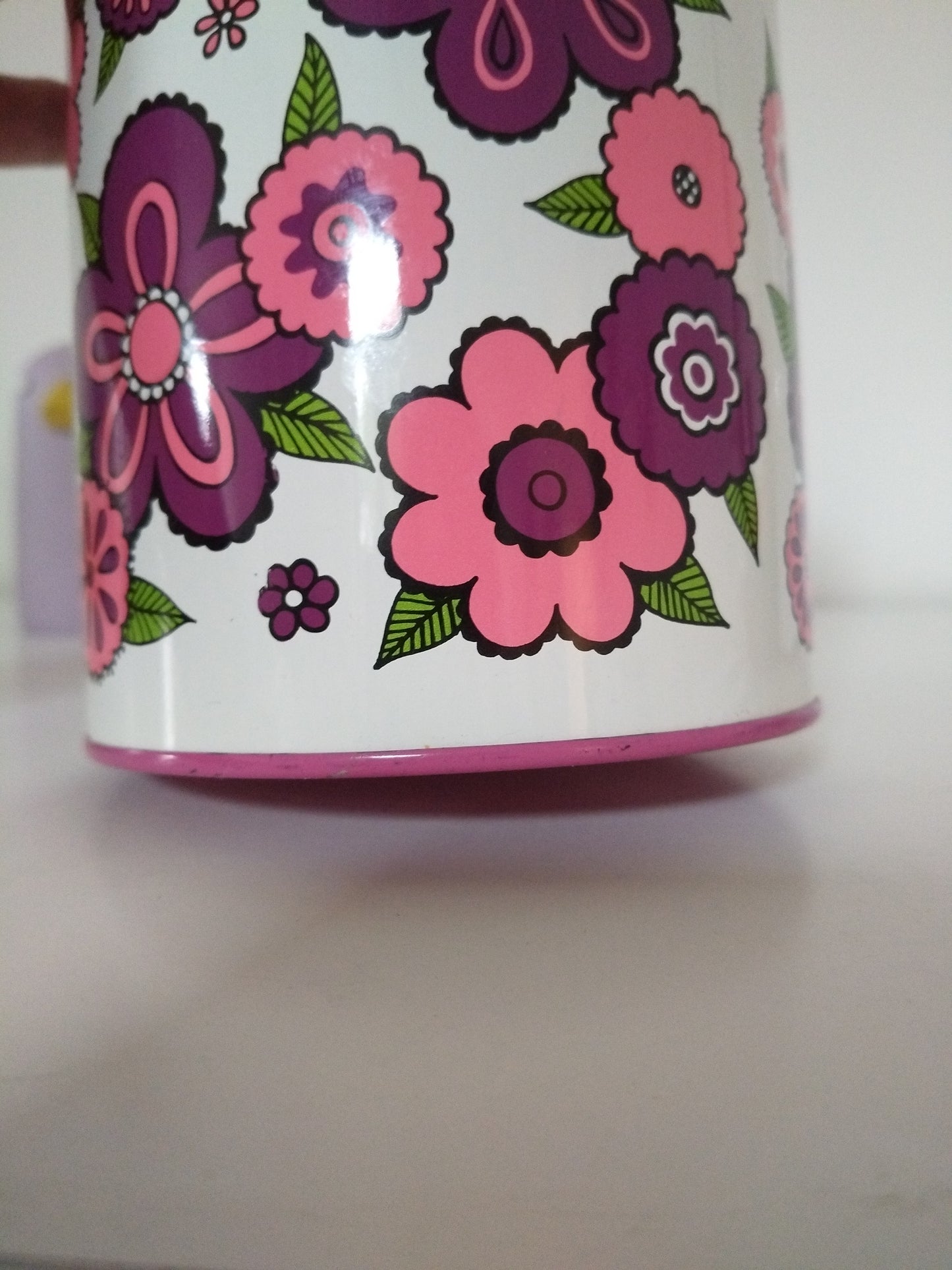 Boîte métallique flower power Baret Ware England