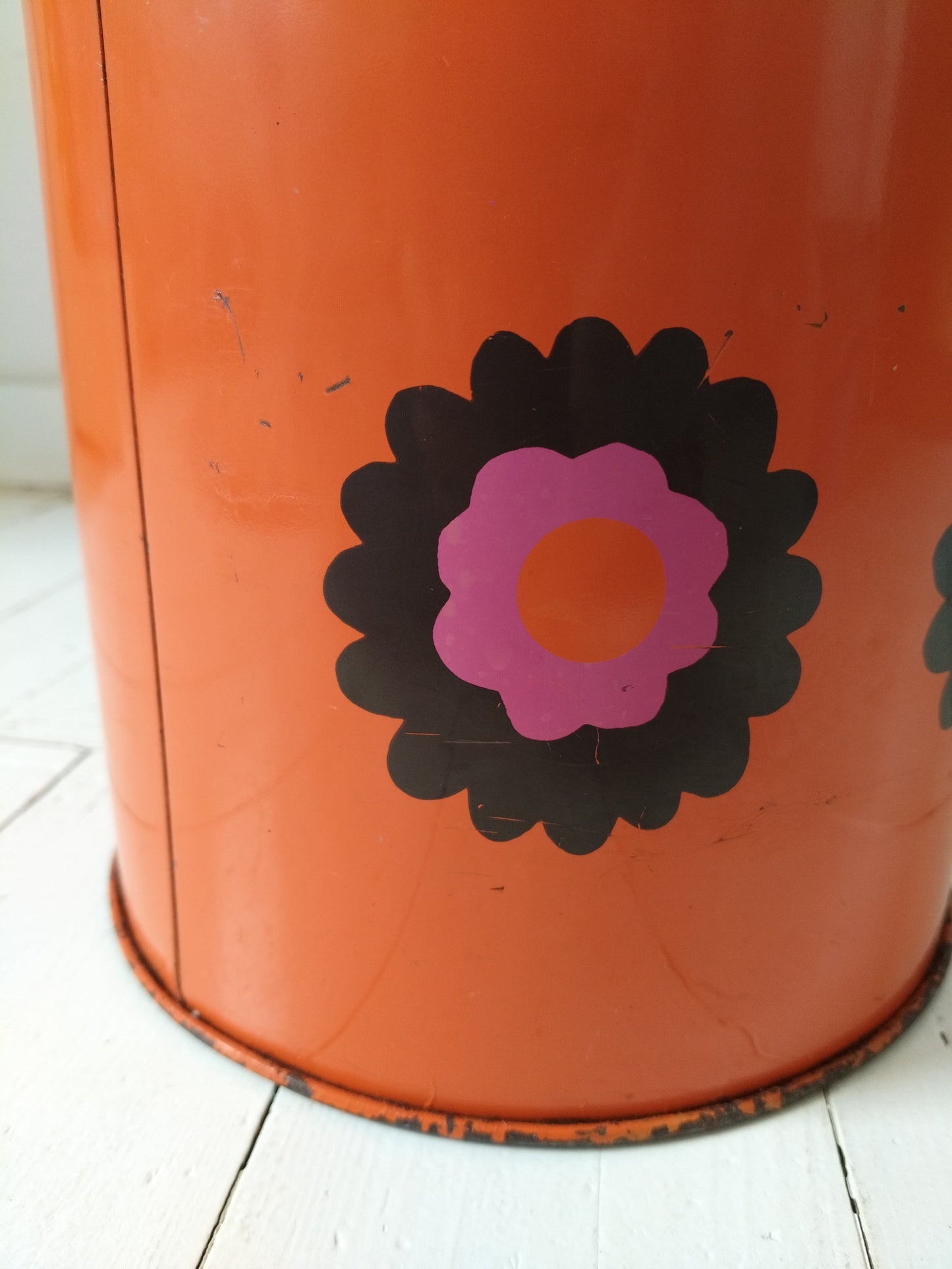Très grosse boîte Brabantia décor Patrice