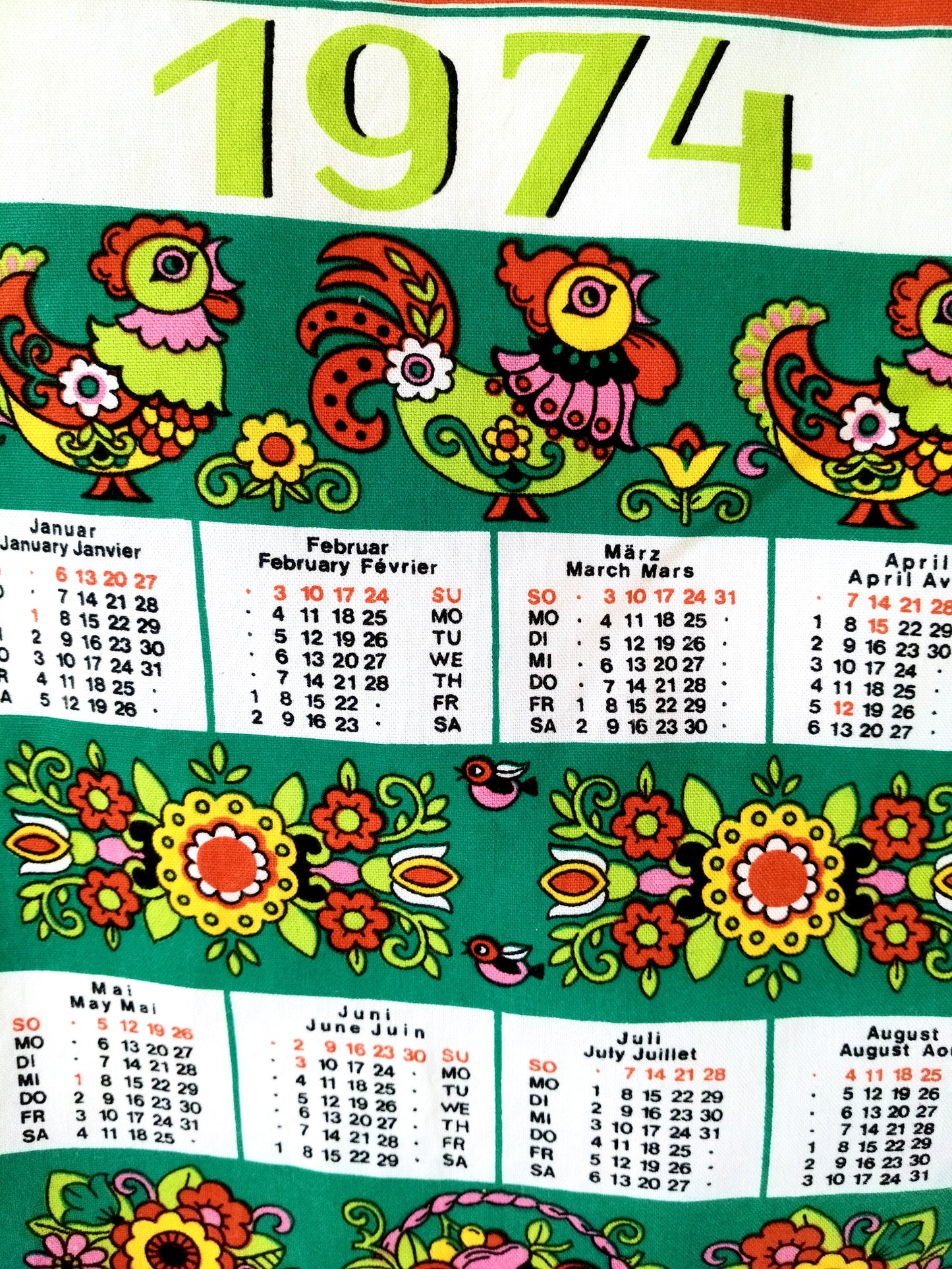 Calendrier mural en tissu année 1974