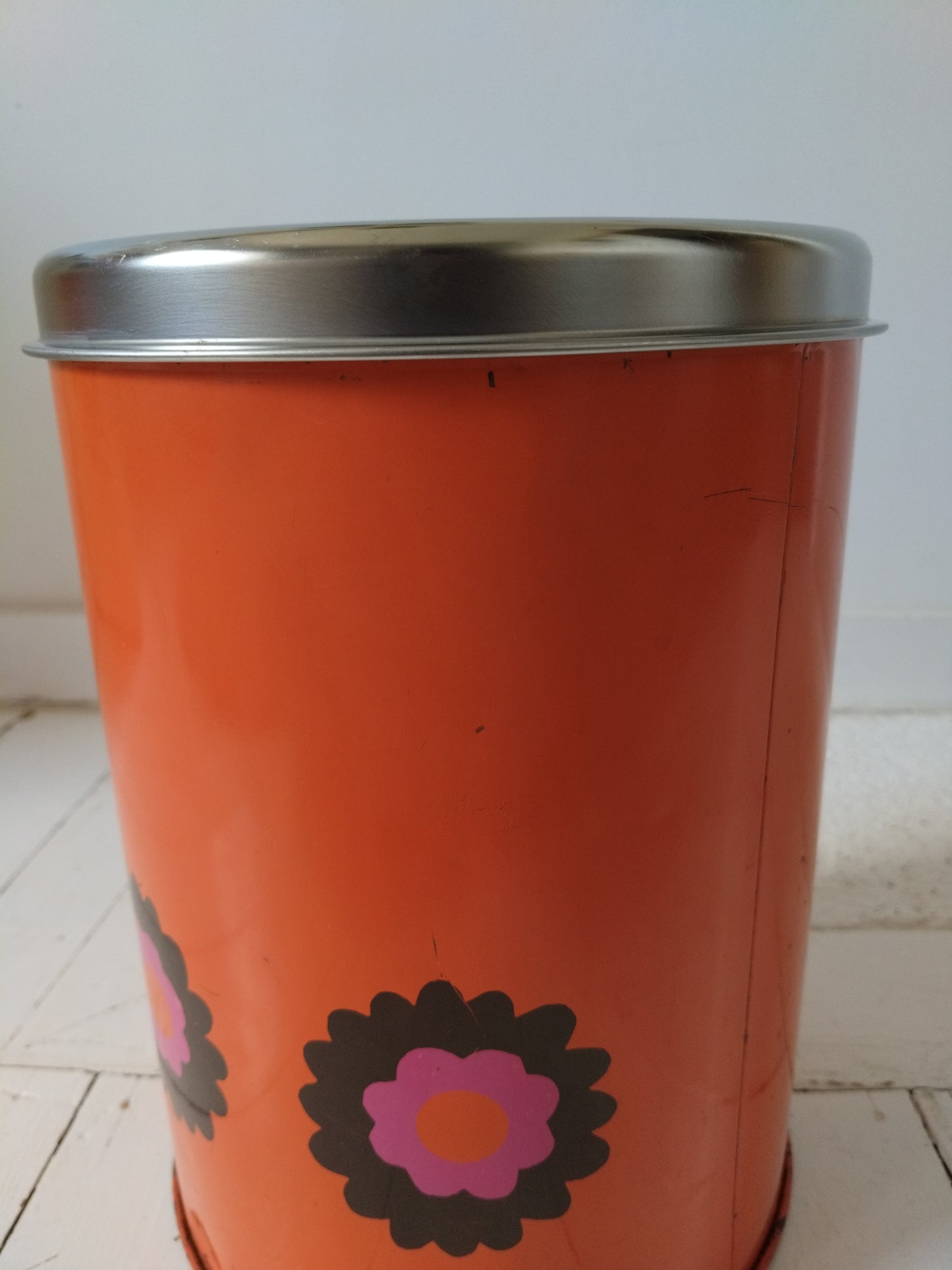 Très grosse boîte Brabantia décor Patrice