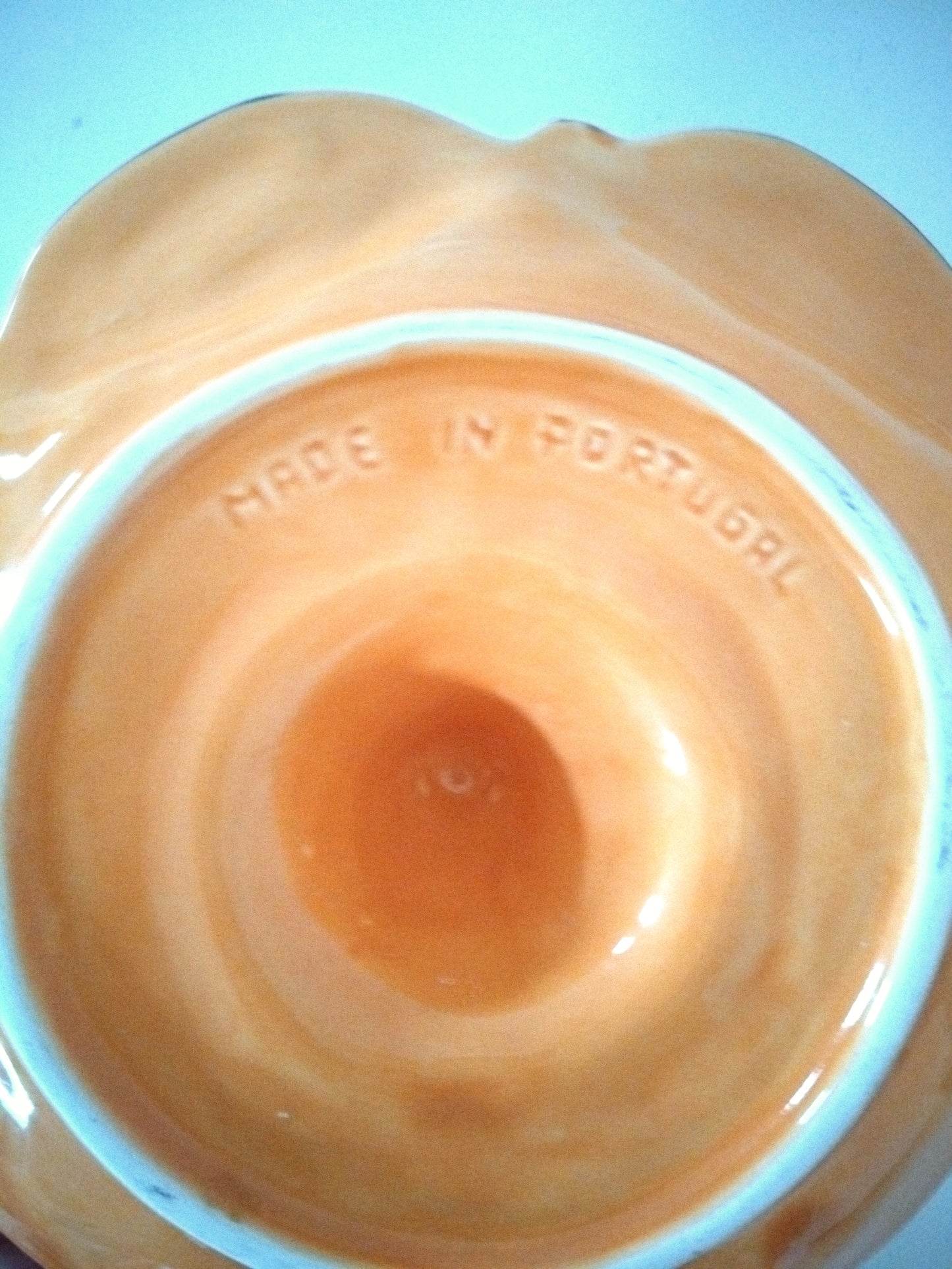 Presse-agrumes orange en céramique made in Portugal