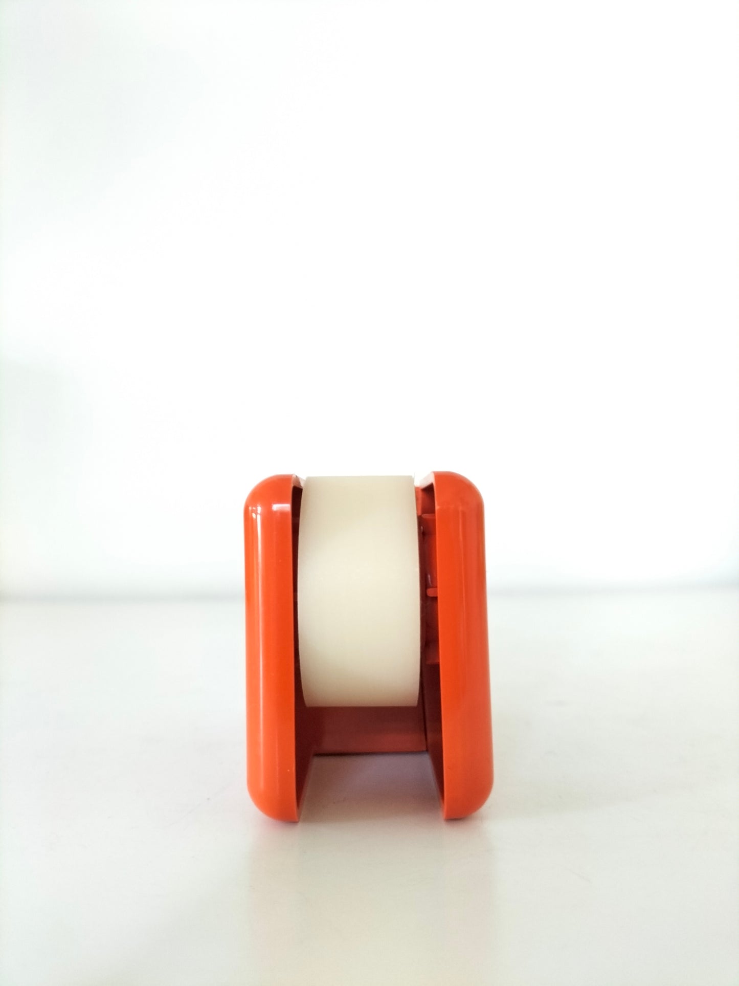 Dérouleur de papier collant en plastique orange