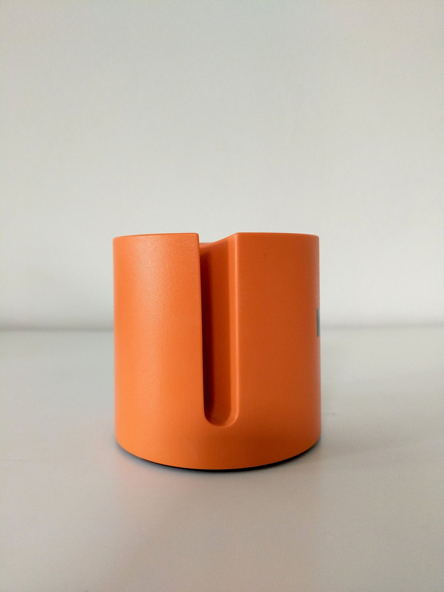 Organisateur de bureau en plastique orange
